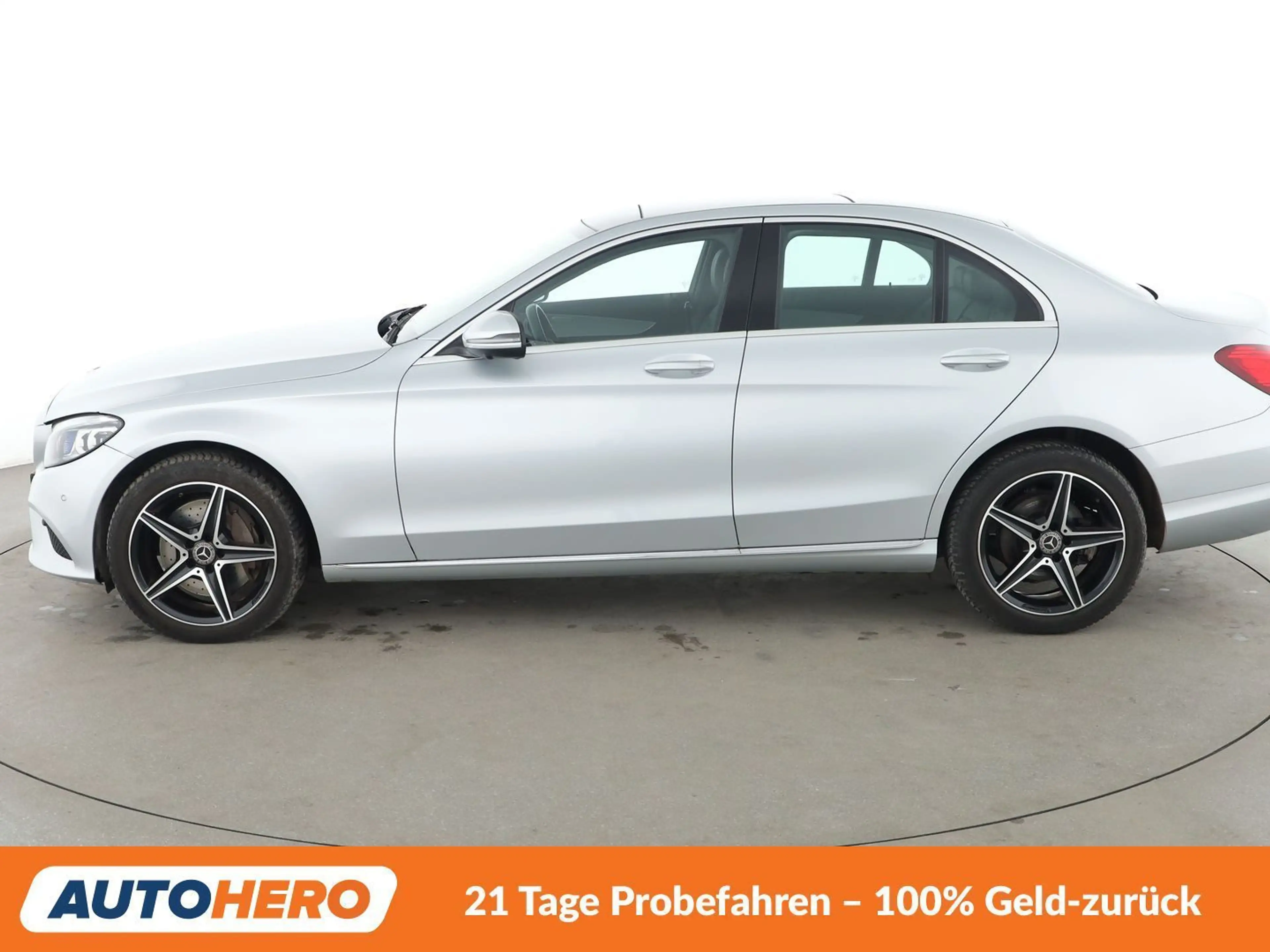 Mercedes-Benz C 400 4Matic Avantgarde Aut.*NAVI*360*SHZ* — photo 3