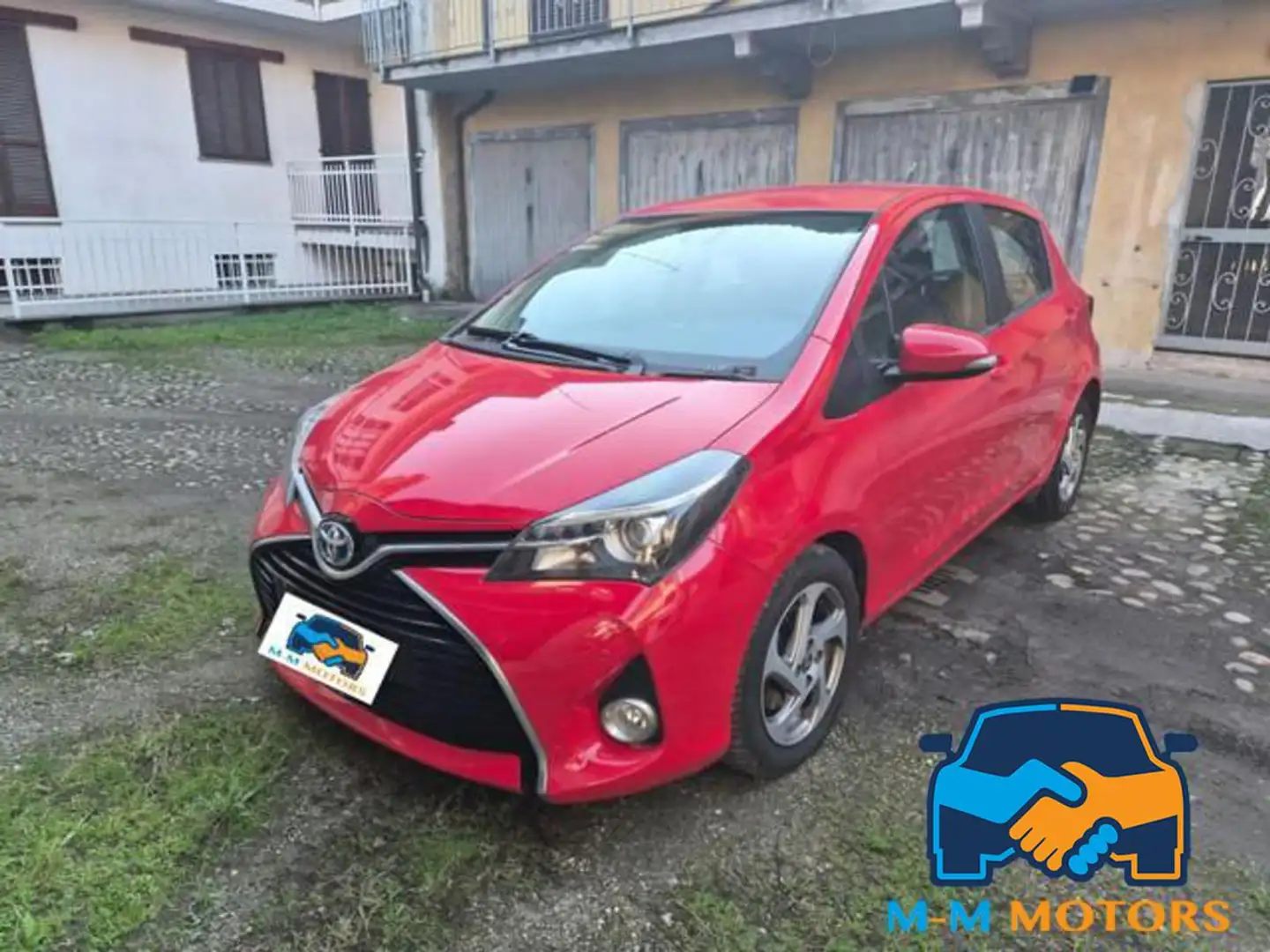 Toyota Yaris 1.5 Hybrid 5 porte Active- CAMBIO AUTOMATICO- Rosso - 1