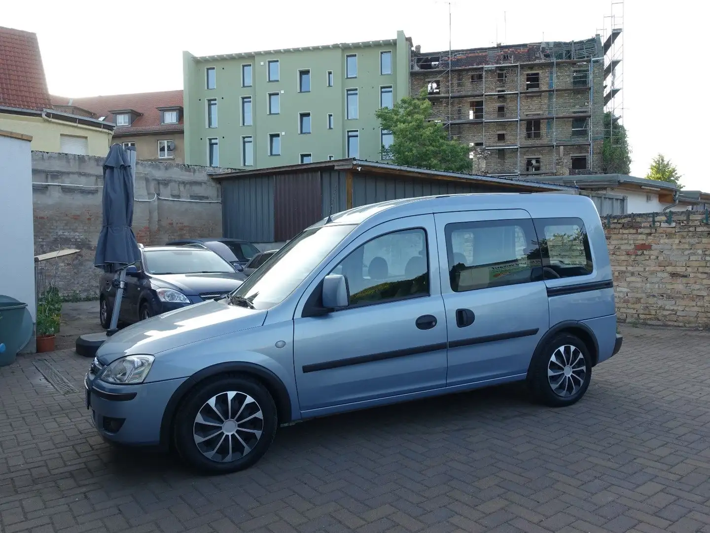 Opel Combo 1,3 CDTI, EU4, Klima, TÜV/Service neu !! Bleu - 2