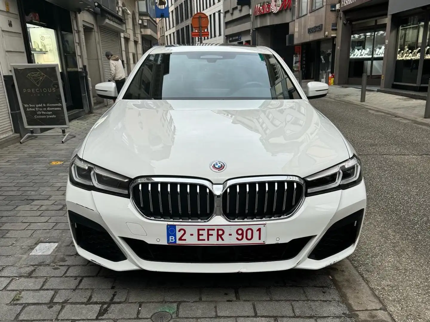 BMW 545 545e xDrive Aut. Fehér - 1
