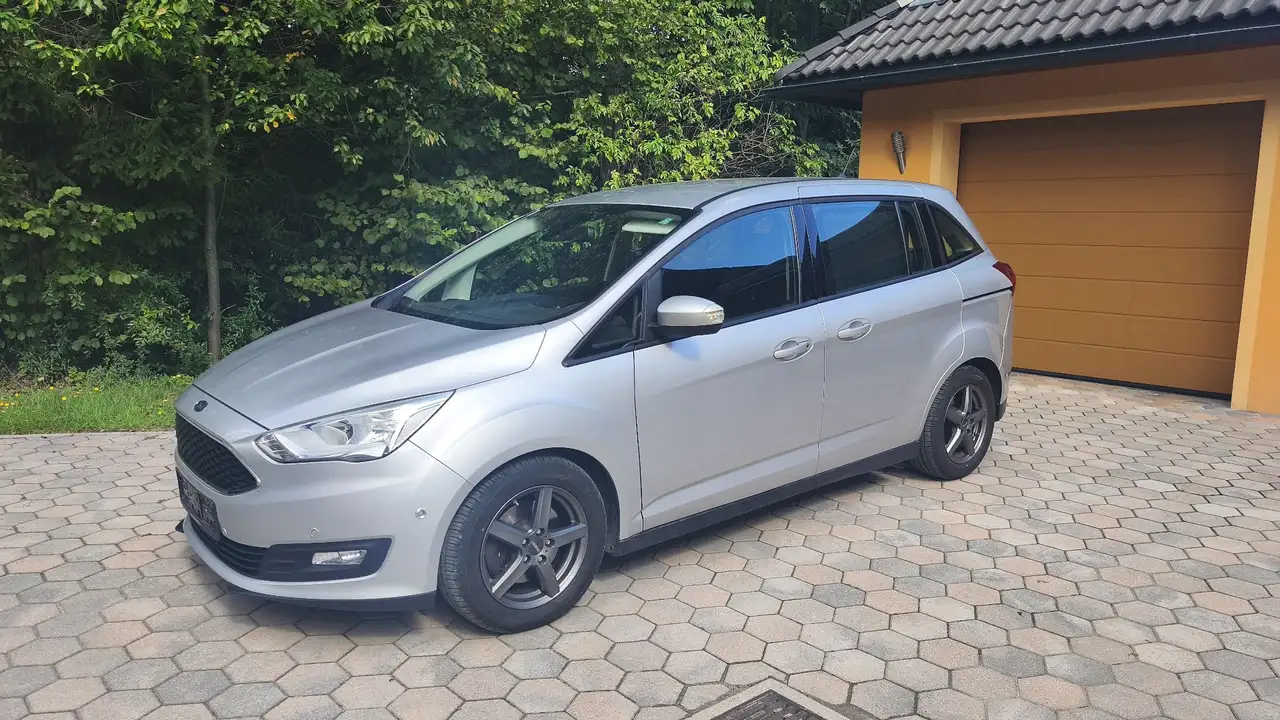 Ford Grand C-MAX