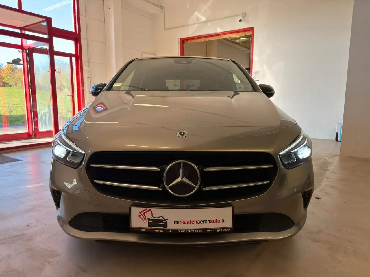 Mercedes-Benz B 220