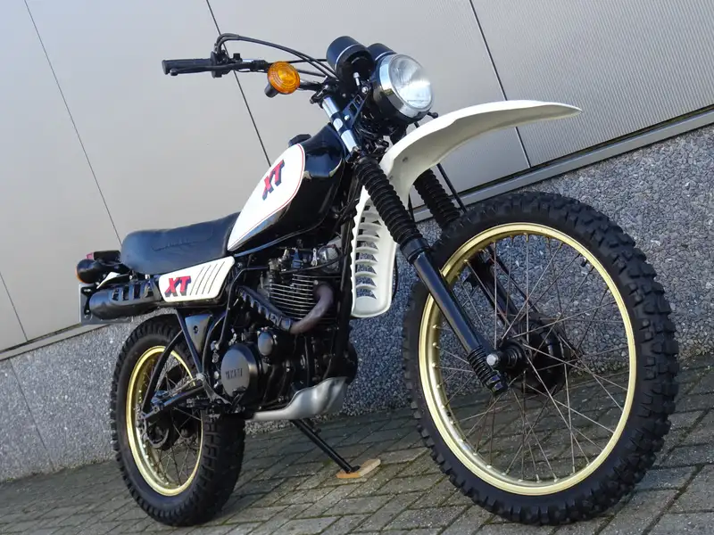 Yamaha XT 250 - foto 2