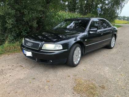 Audi A8 4.2 V8 Quattro