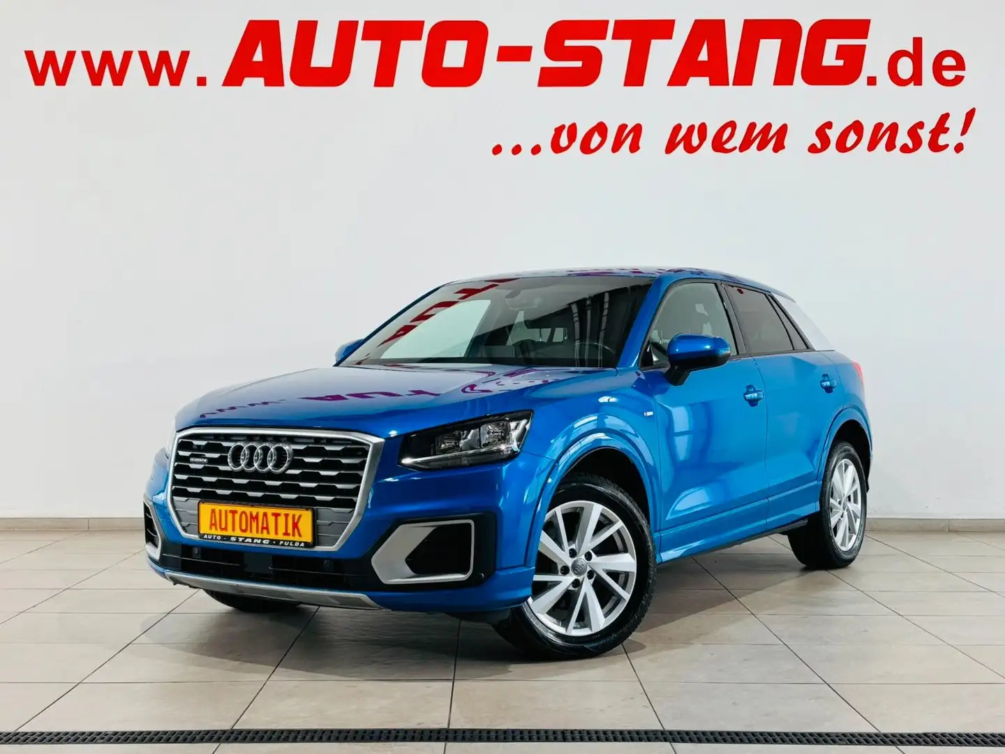 Audi Q2 quattro sport*2.HAND+SCHECKHEFT AUDI+AHK+17"* Modrá - 1