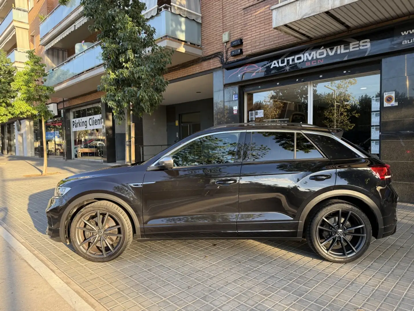 Volkswagen T-Roc 2.0 TSI R 4Motion DSG7 221kW Zwart - 2