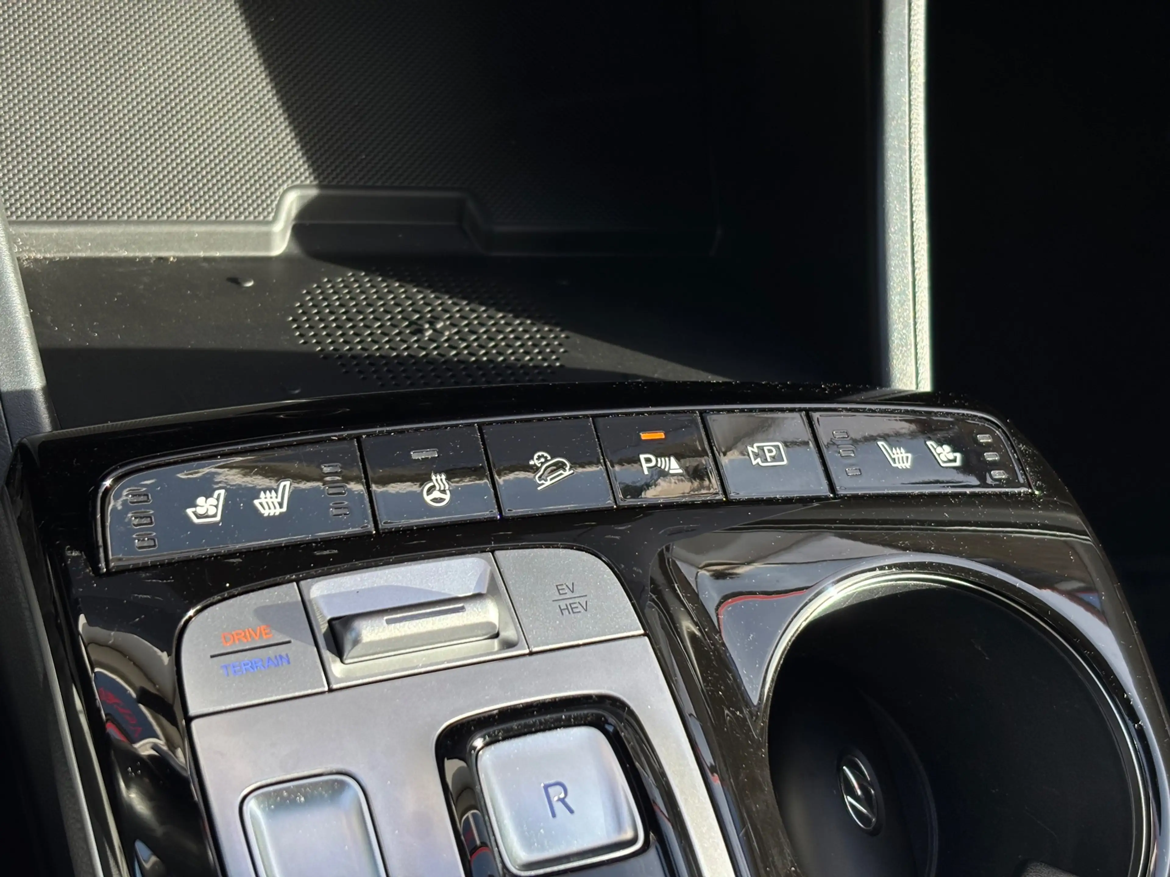 Hyundai TUCSON 1.6 T-GDI PHEV Premium 4WD|Memory|Trekha. — photo 16