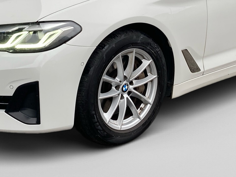 BMW 530 d (G31) 48V Touring xDrive Aut. xDrive AT — photo 8