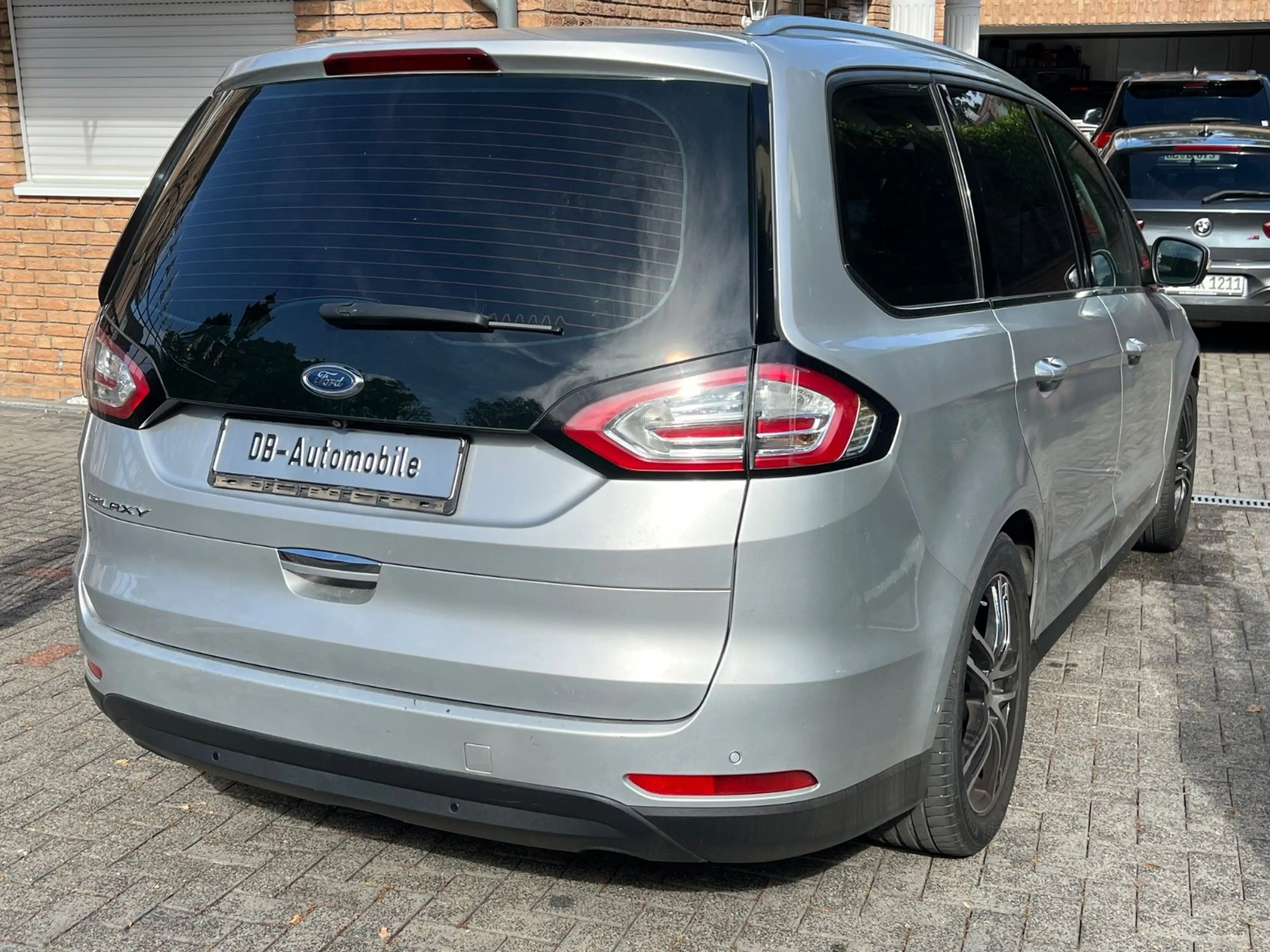 Ford Galaxy Titanium,7 Sitz,Kamera,Navi,Leder — photo 4