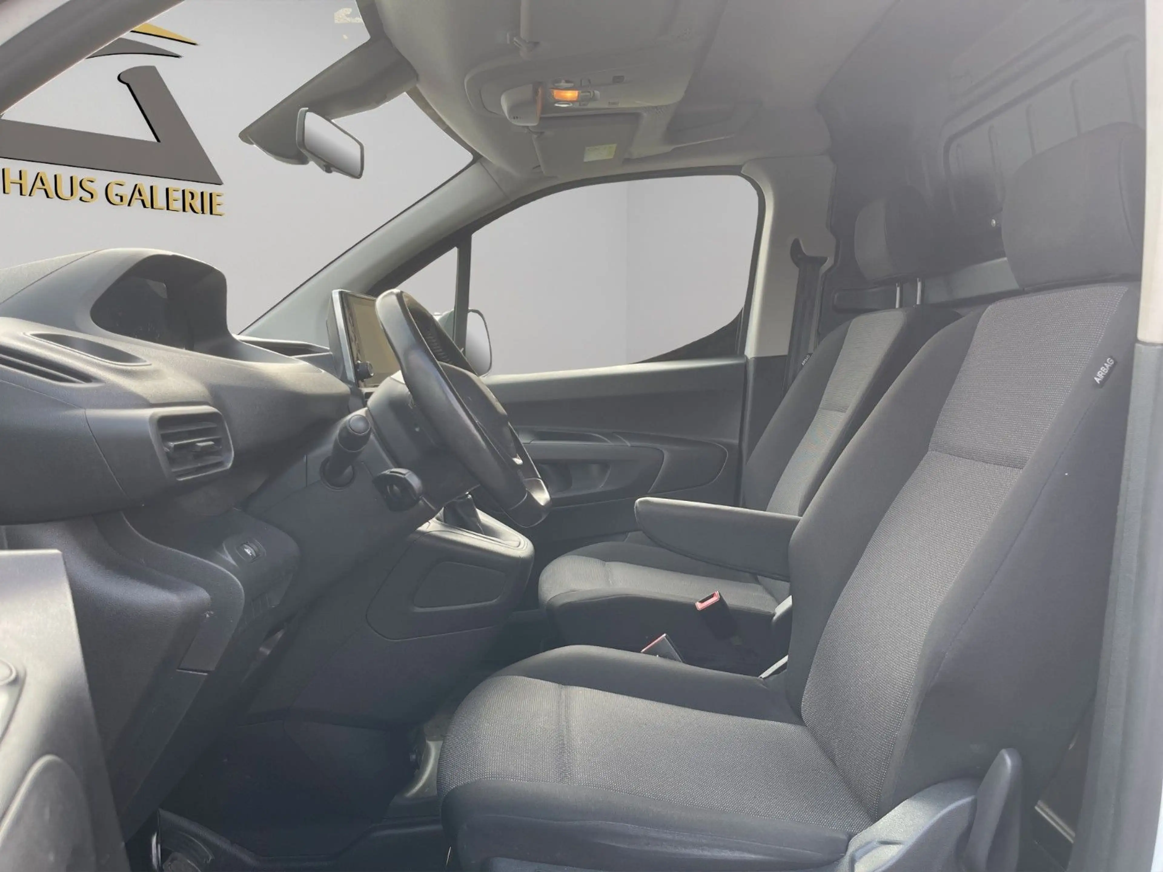 Peugeot Partner Premium L2*PDC*NAVI*BLUETOOTH*KLIMA — photo 9
