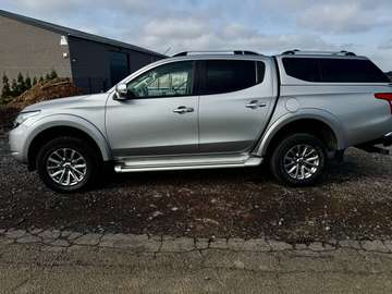 L 200 2.4 DI-D 4WD Intense (EU6)