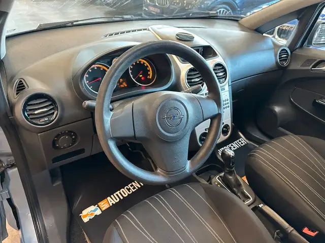 Opel Corsa view 13