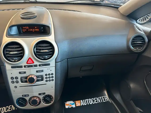 Opel Corsa view 11