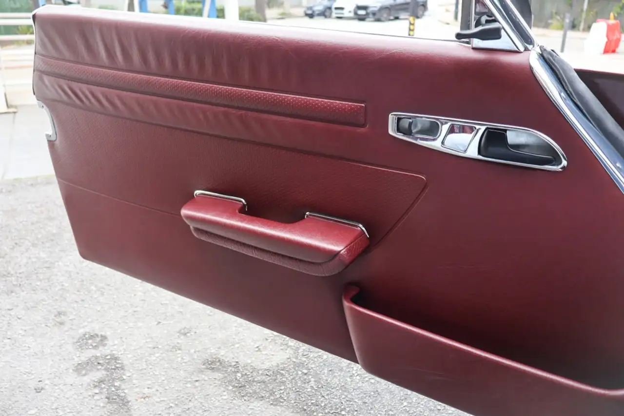 Mercedes-Benz SL 560, foto 11