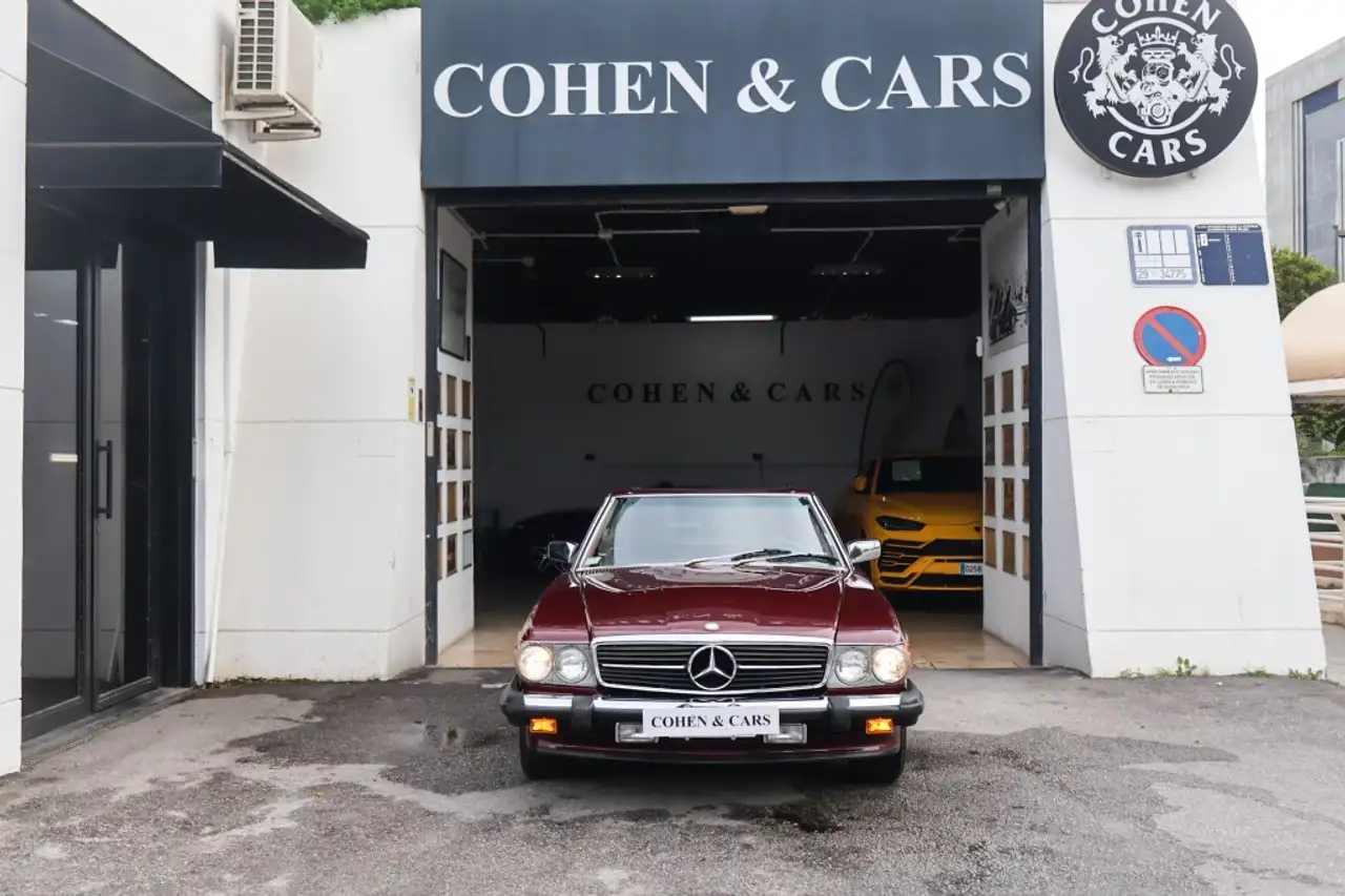 Mercedes-Benz SL 560, foto 2