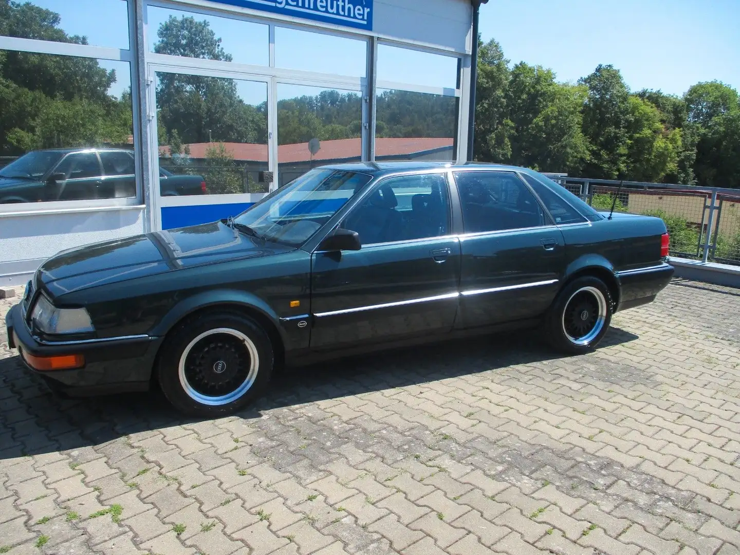 Audi V8 Selten als Schaltgetriebe mit H-Abnahme Grün - 2