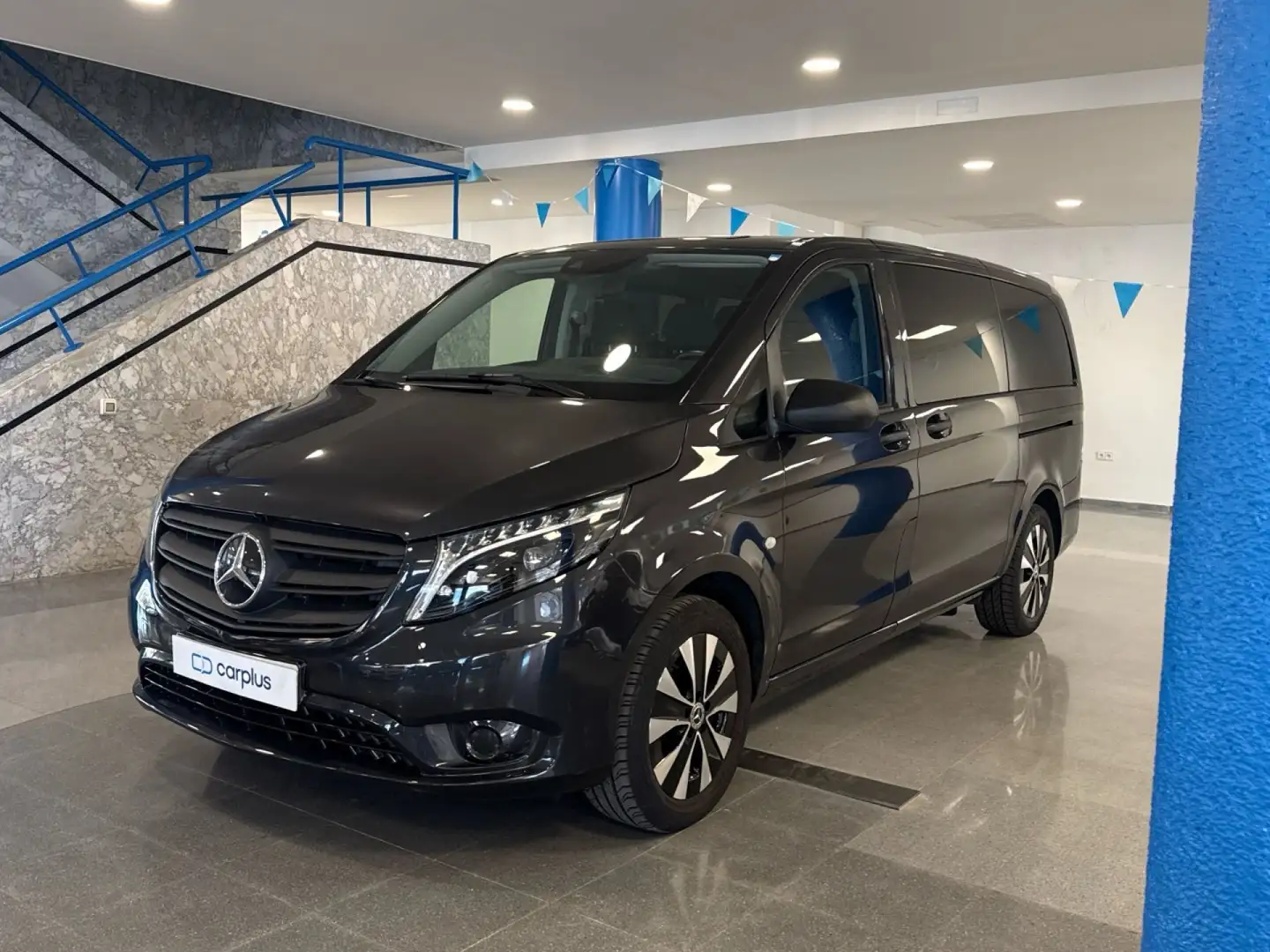 Mercedes-Benz Vito Tourer 116 CDI Pro Larga 9G-Tronic Gris - 1