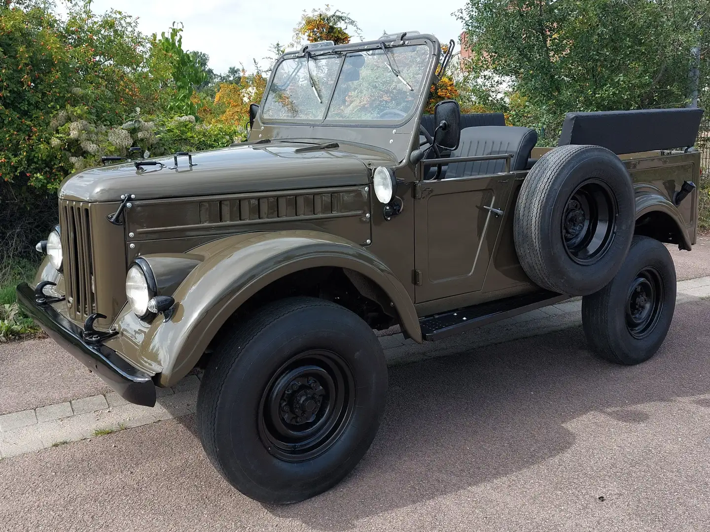 GAZ 69M DEUTSCHE NVA ALTER BRIEF 4x4 8Platz Topzustand Yeşil - 2