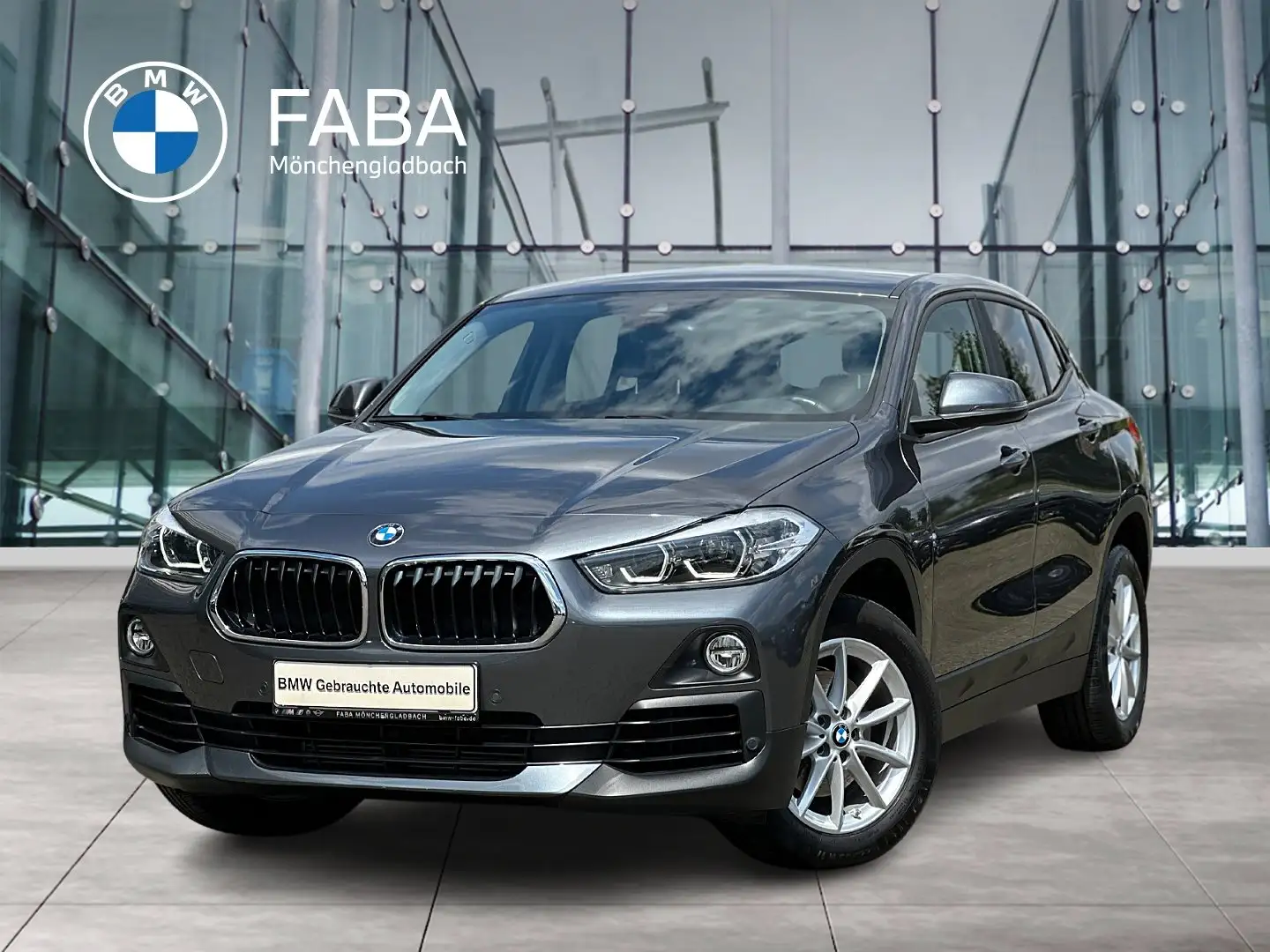 BMW X2 sDrive18i Advantage HiFi LED Navi Tempomat Grau - 1