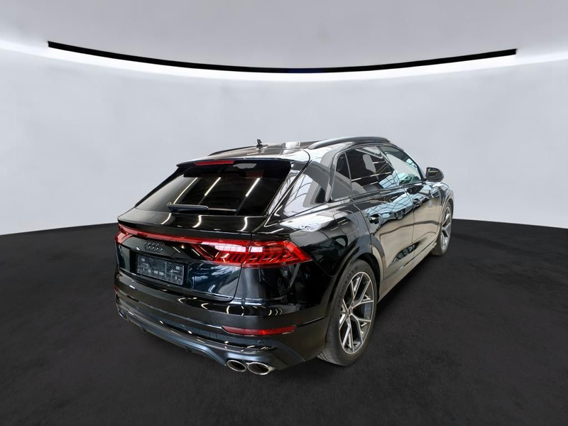 Audi SQ8 4.0TFSI quattro competition plus PANO CARBON — photo 3