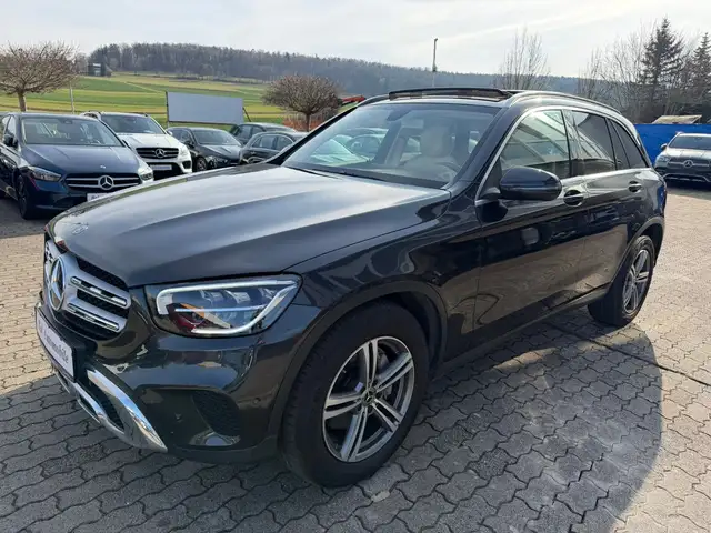 Mercedes-Benz GLC 200 4Matic PANO LEDER LED KAMERA NAVI