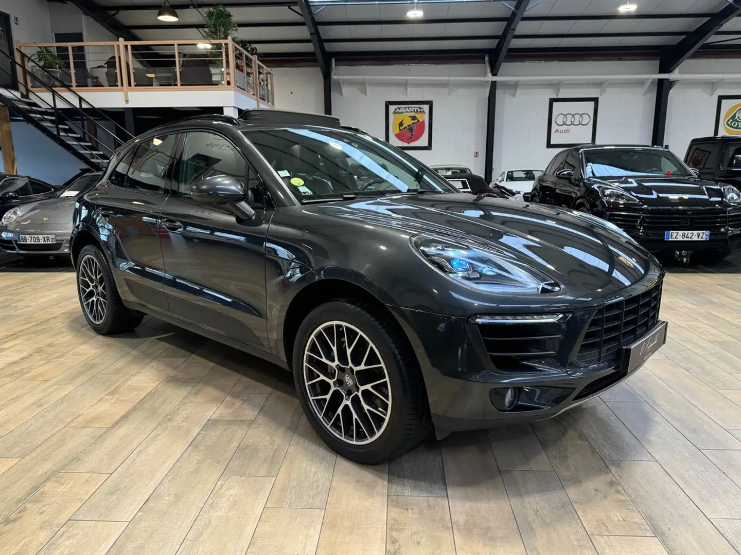 Porsche Macan S DIESEL 3.0 V6 258CV TO / PDLS+ / JANTES RS SPYDE Gris - 2