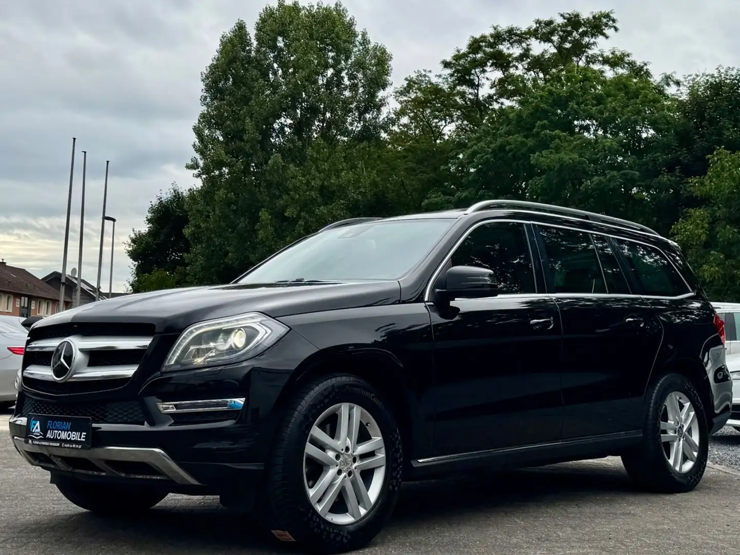 Mercedes-Benz GL 350 GLS 4Matic 1.Hand/7 Sitze/Kamera Schwarz - 2