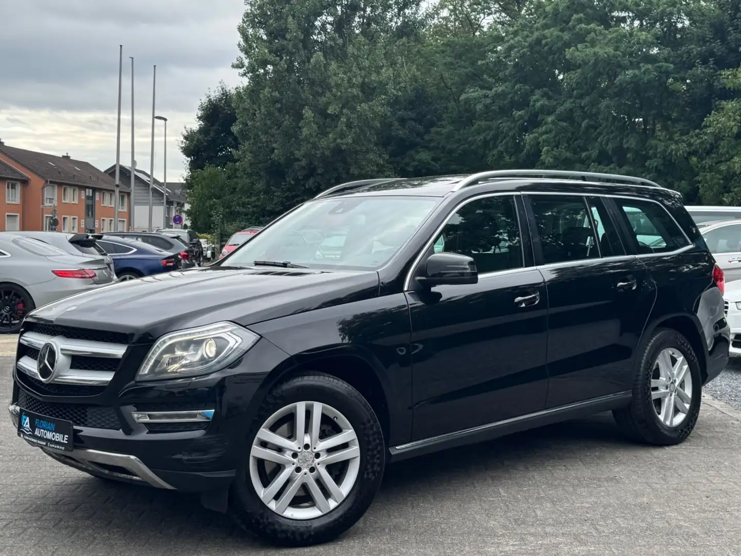 Mercedes-Benz GL 350 GLS 4Matic 1.Hand/7 Sitze/Kamera Schwarz - 1