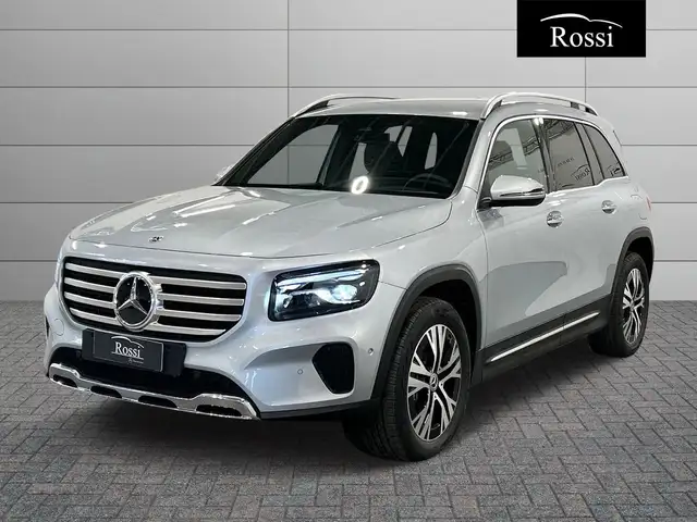 Mercedes-Benz GLB 180 d Automatic