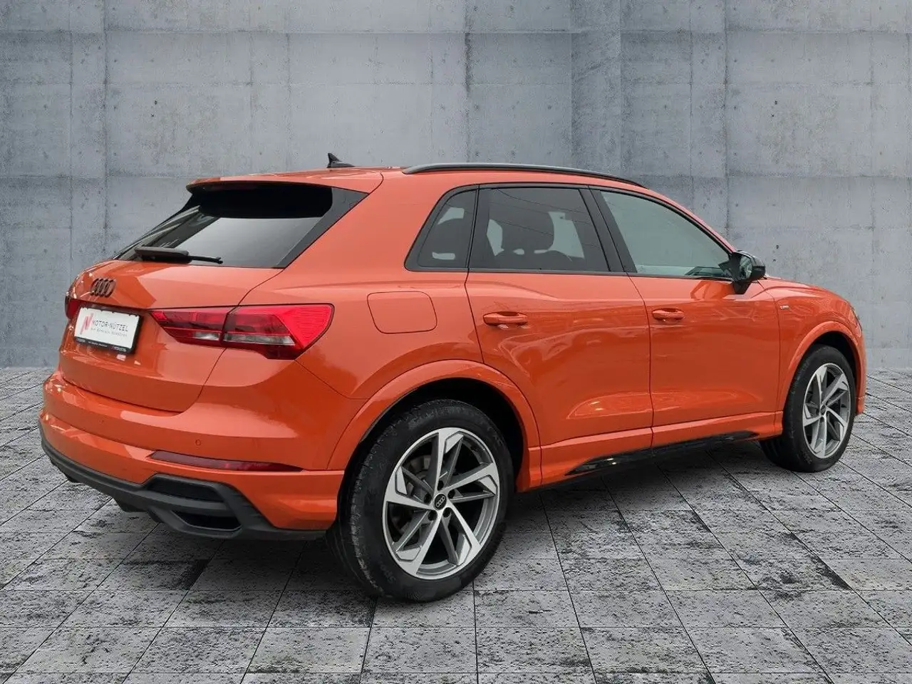 Audi Q3 35 TDI S-TR S-LINE 5JG+LED+NAVI+AHK+ACC+VC+19, миниатюра 6