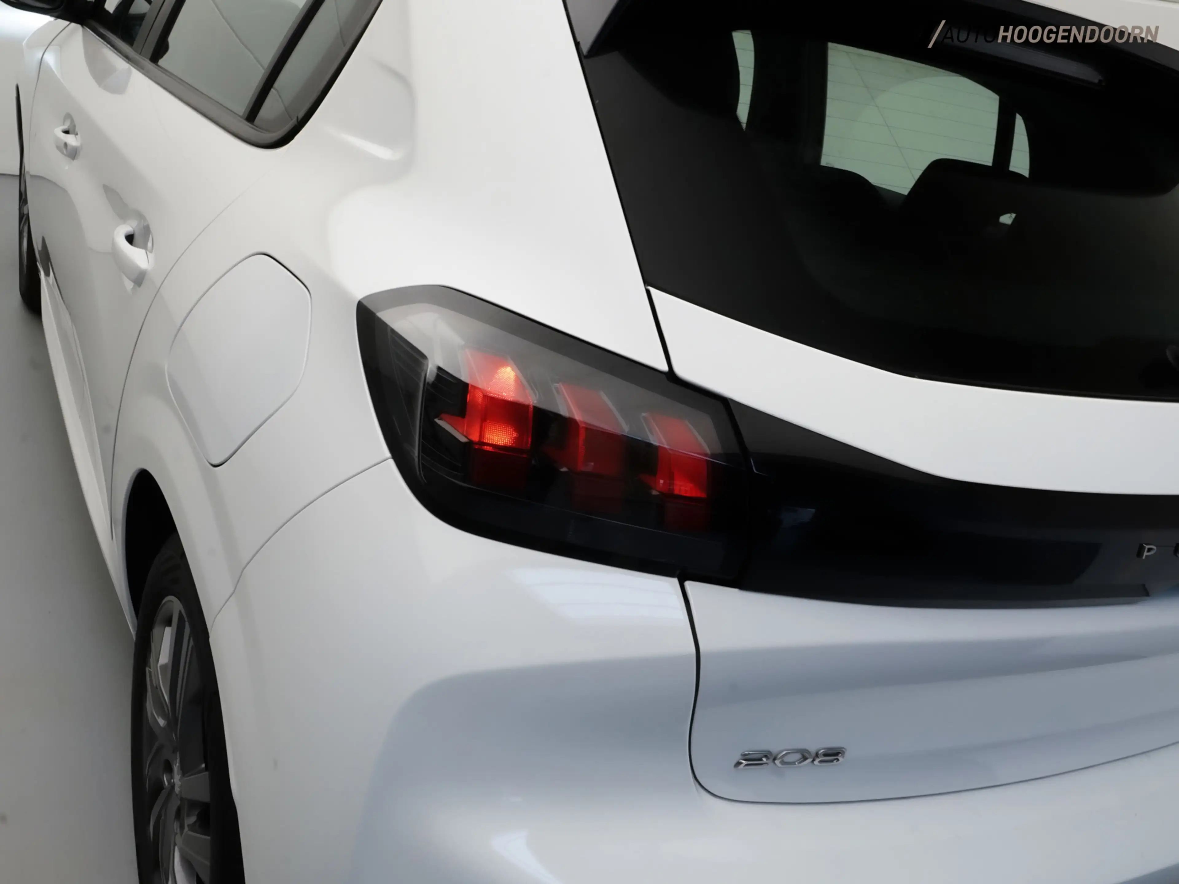 Peugeot 208 1.2 PureTech Active Pack (APPLE CARPLAY,LED VERLIC — photo 7