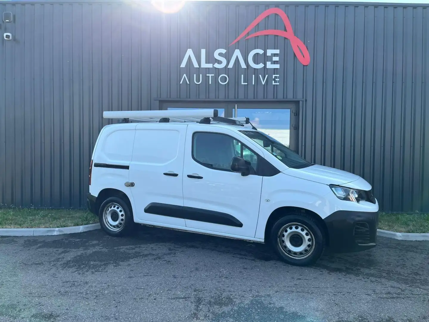 Peugeot Partner Standard 1000KG 1.5 BlueHDi 100 Asphalt - 10 408 H Blanc - 1