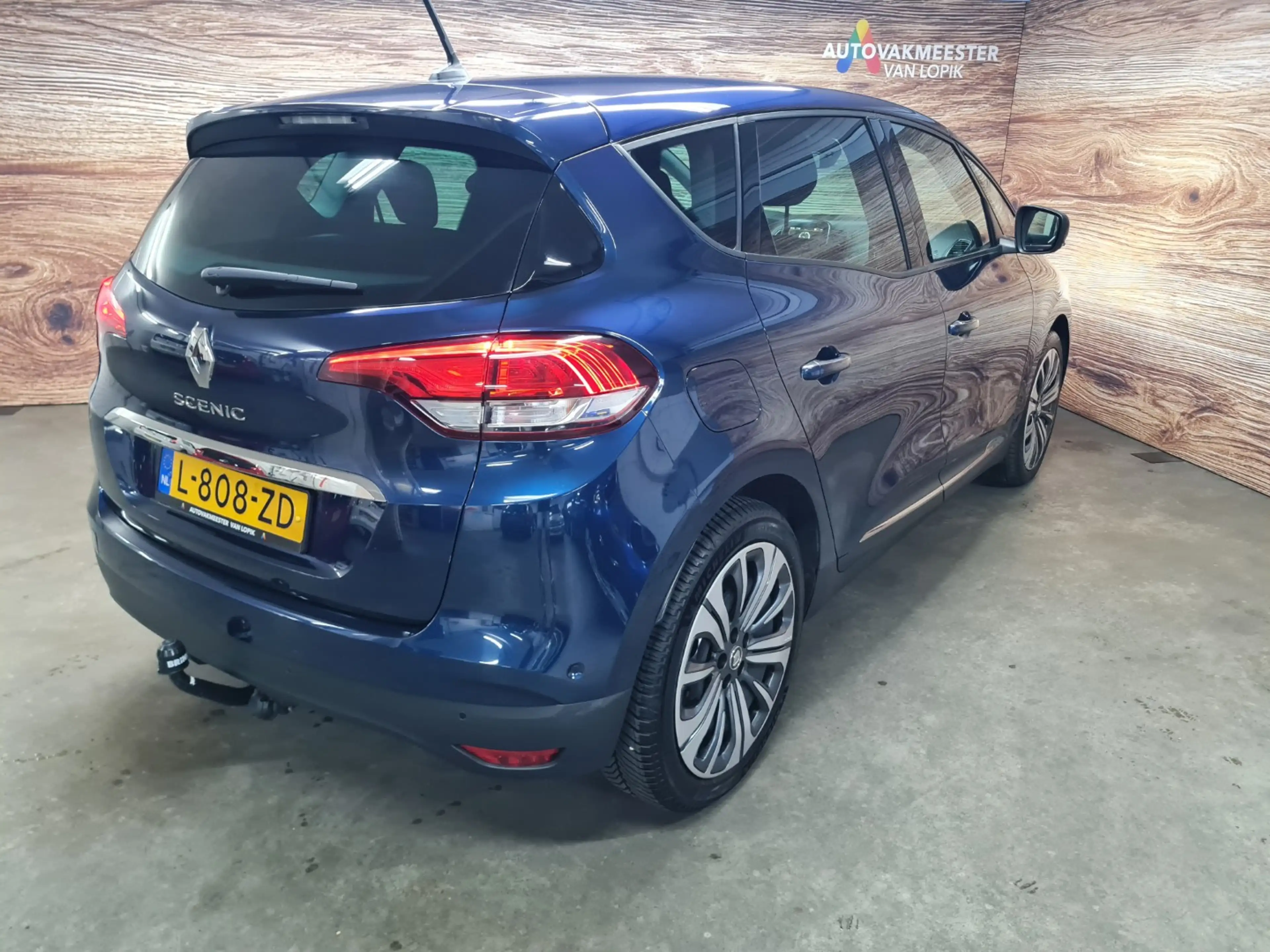 Renault Scenic 1.3 TCe 115pk Business Zen Camera Trekh. 1e eign. — photo 8
