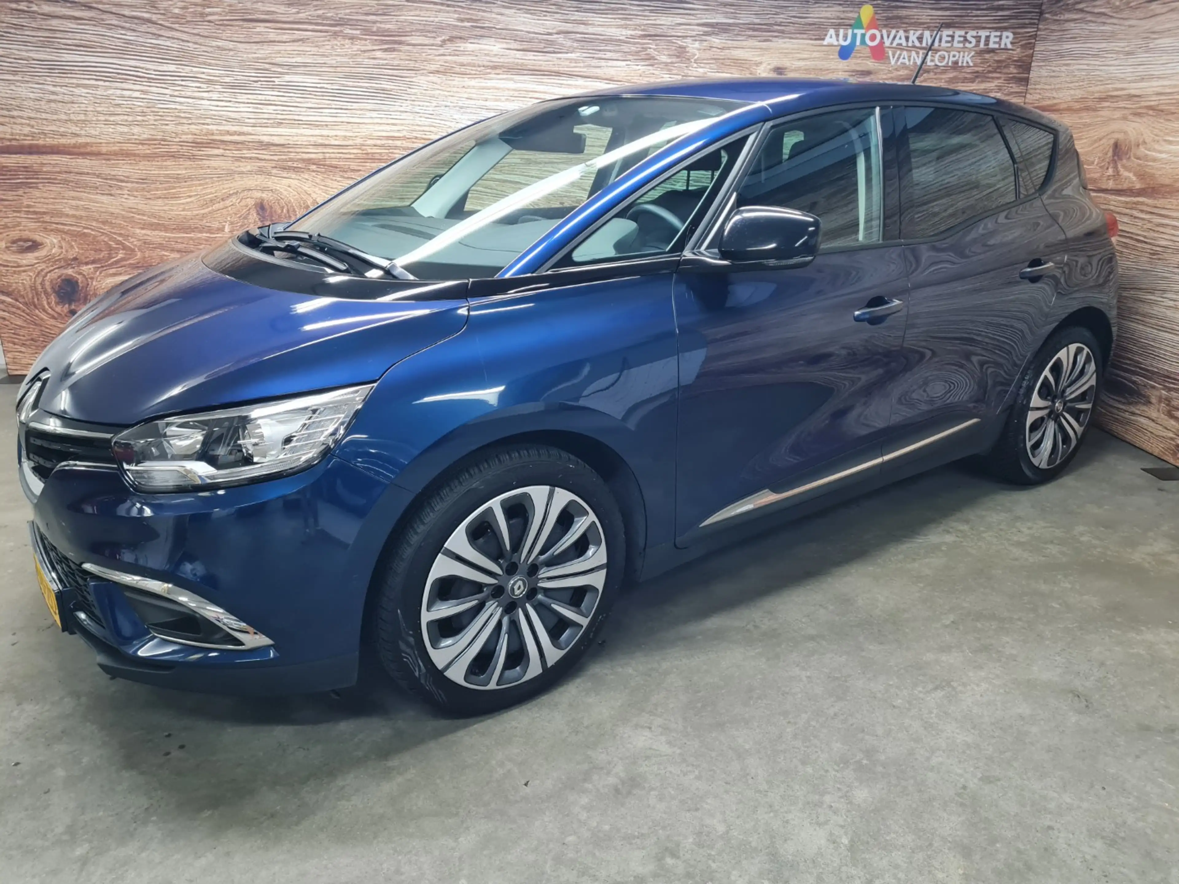 Renault Scenic 1.3 TCe 115pk Business Zen Camera Trekh. 1e eign. — photo 2