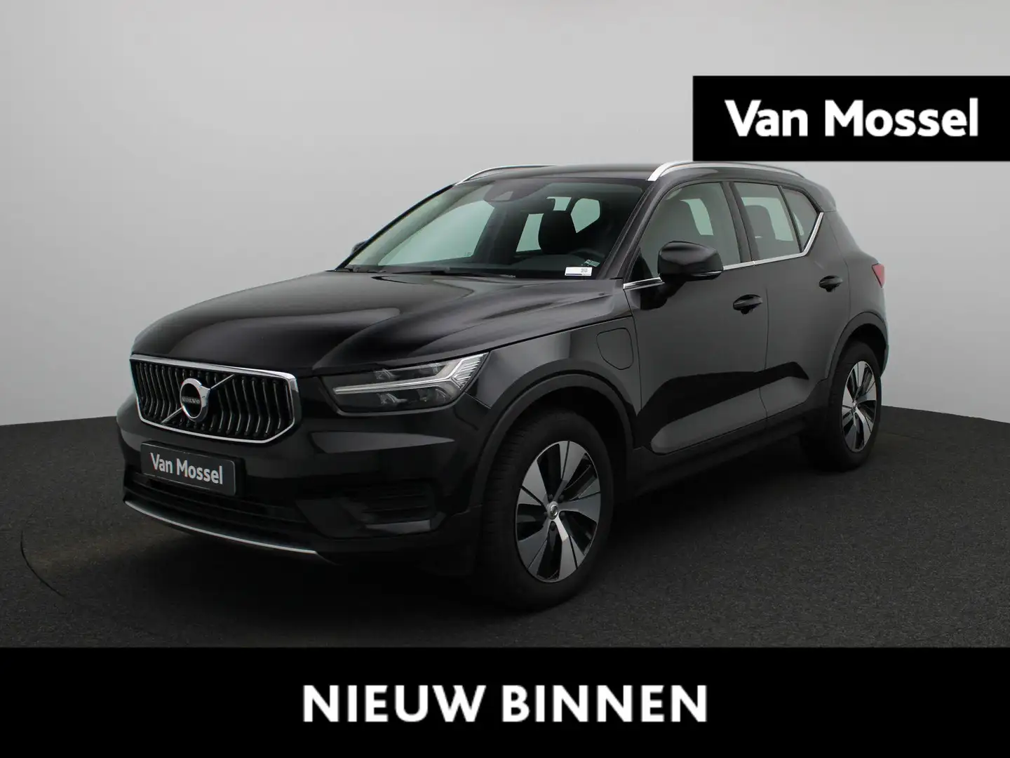 Volvo XC40 T4 PHEV Inscription Aut. | Elektr. Achterklep | Tr Zwart - 1