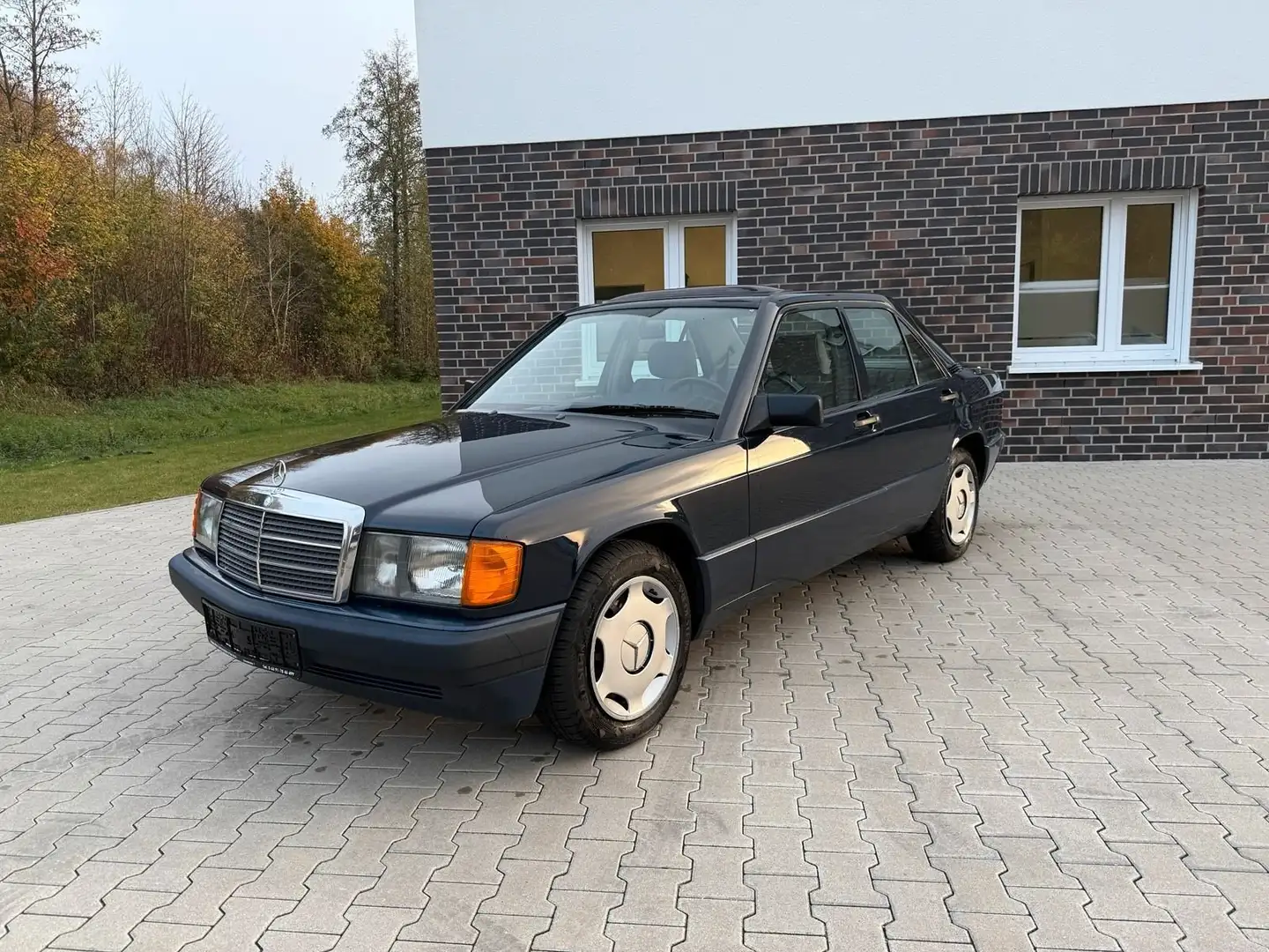 Mercedes-Benz 190 190 E 1,8 Negro - 1