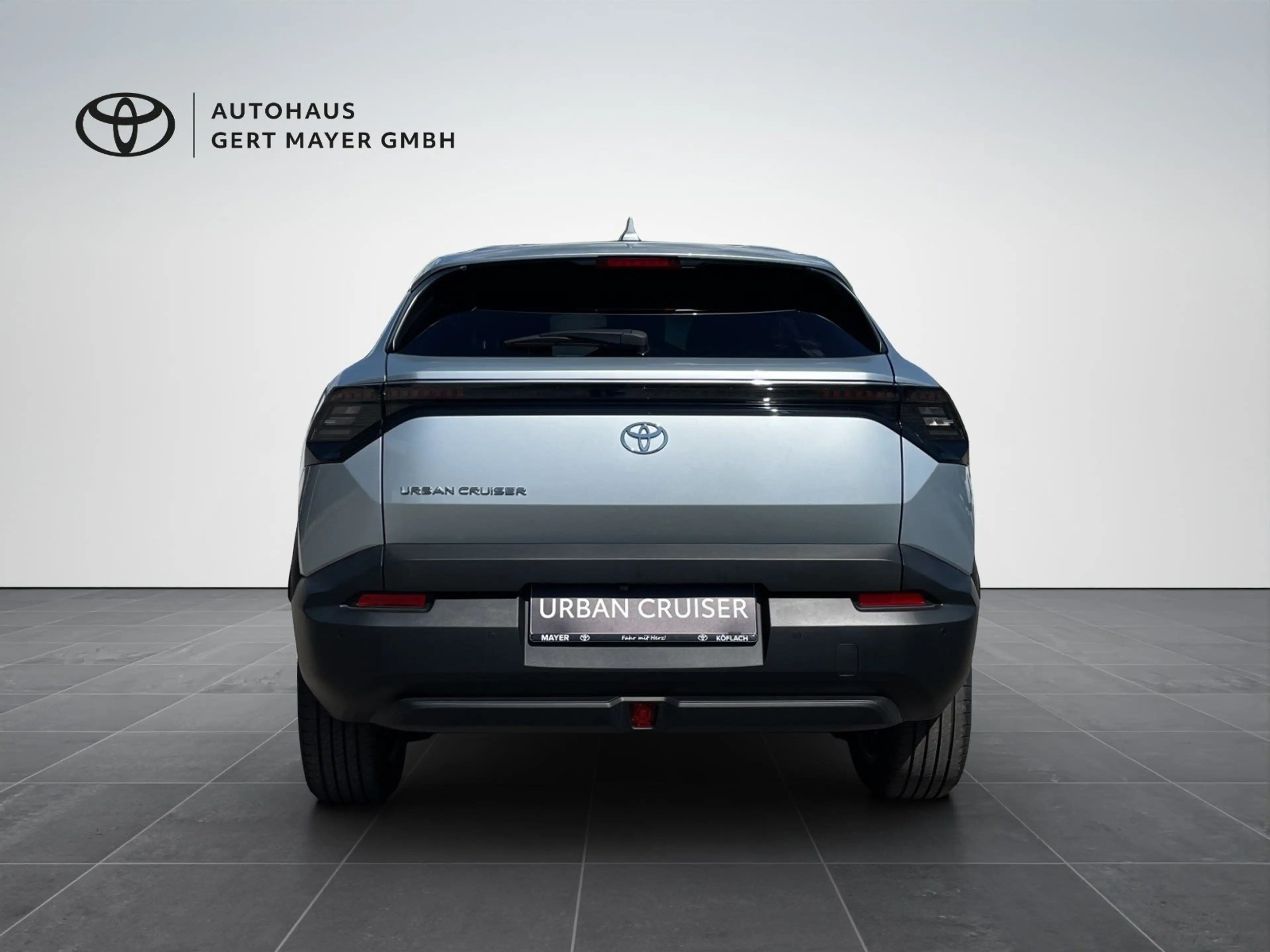 Toyota Urban Cruiser 128 kW FWD Teamplayer — photo 4