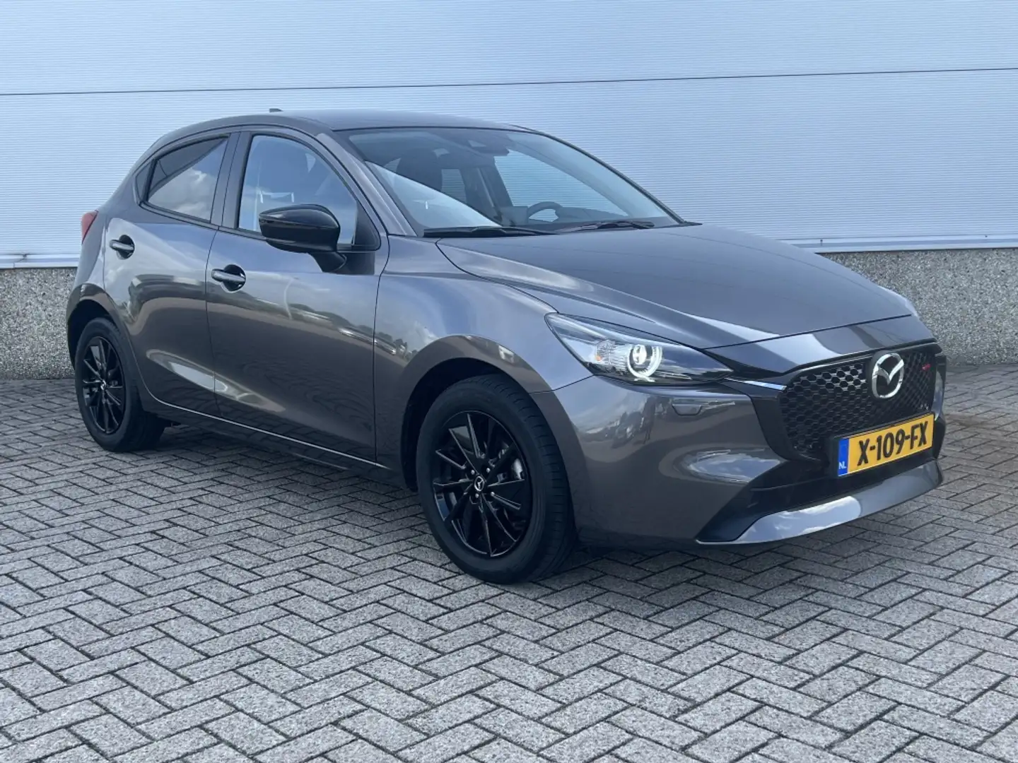 Mazda 2 Homura, camera, cruise, apple carplay Gris - 2