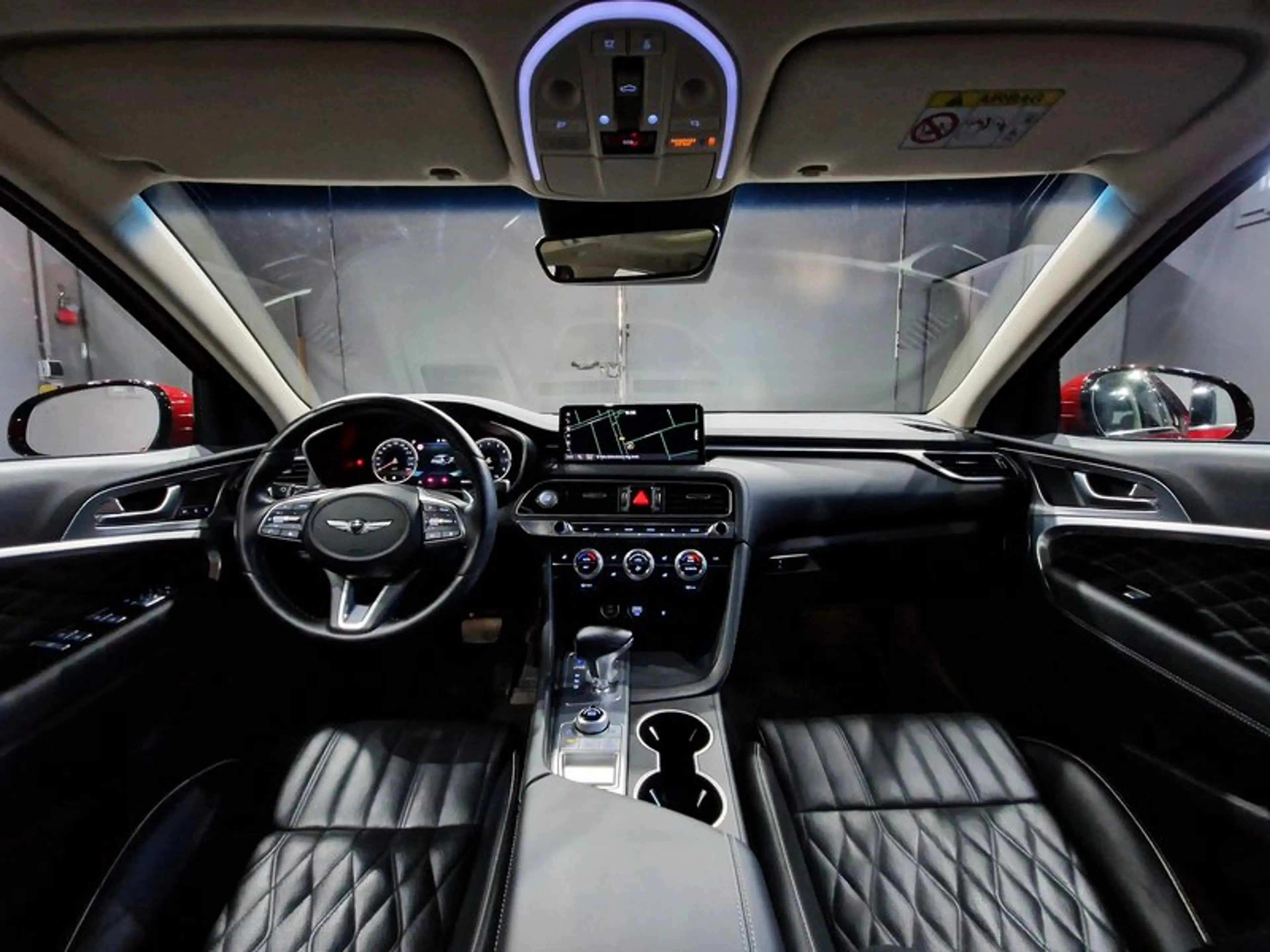 Genesis G70 Shooting Brake 2.0 SPORT 4WD|AUTOM|LEDER|PANO|LED| — photo 14