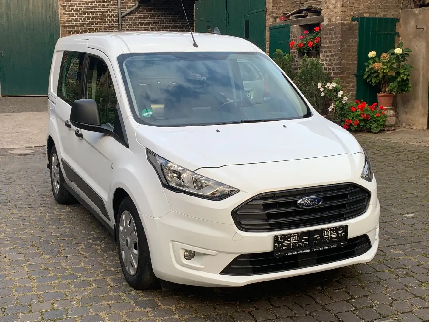 Ford Transit Connect 1,5TDCi Trend TopZustand Weiß - 1