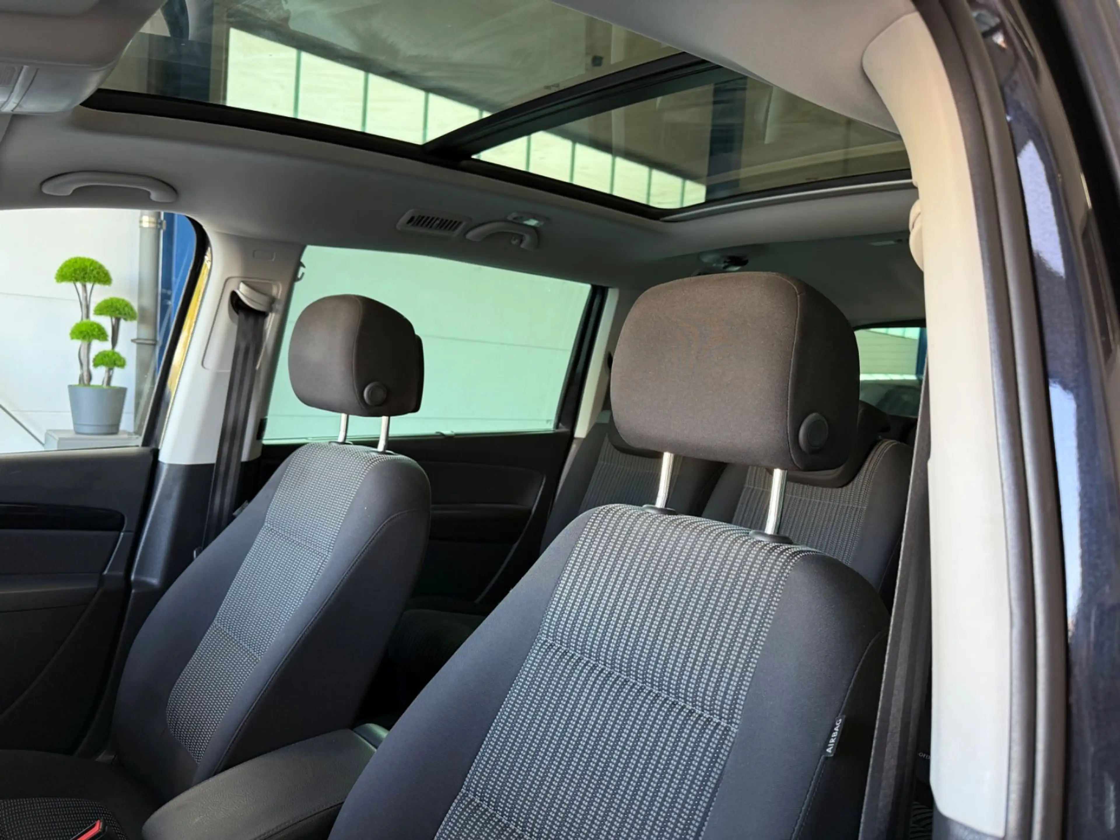 SEAT Alhambra 2.0 TDI*7-STZ*AUT*Bi-XN*NAV*CAM*ZHNR NE — photo 13