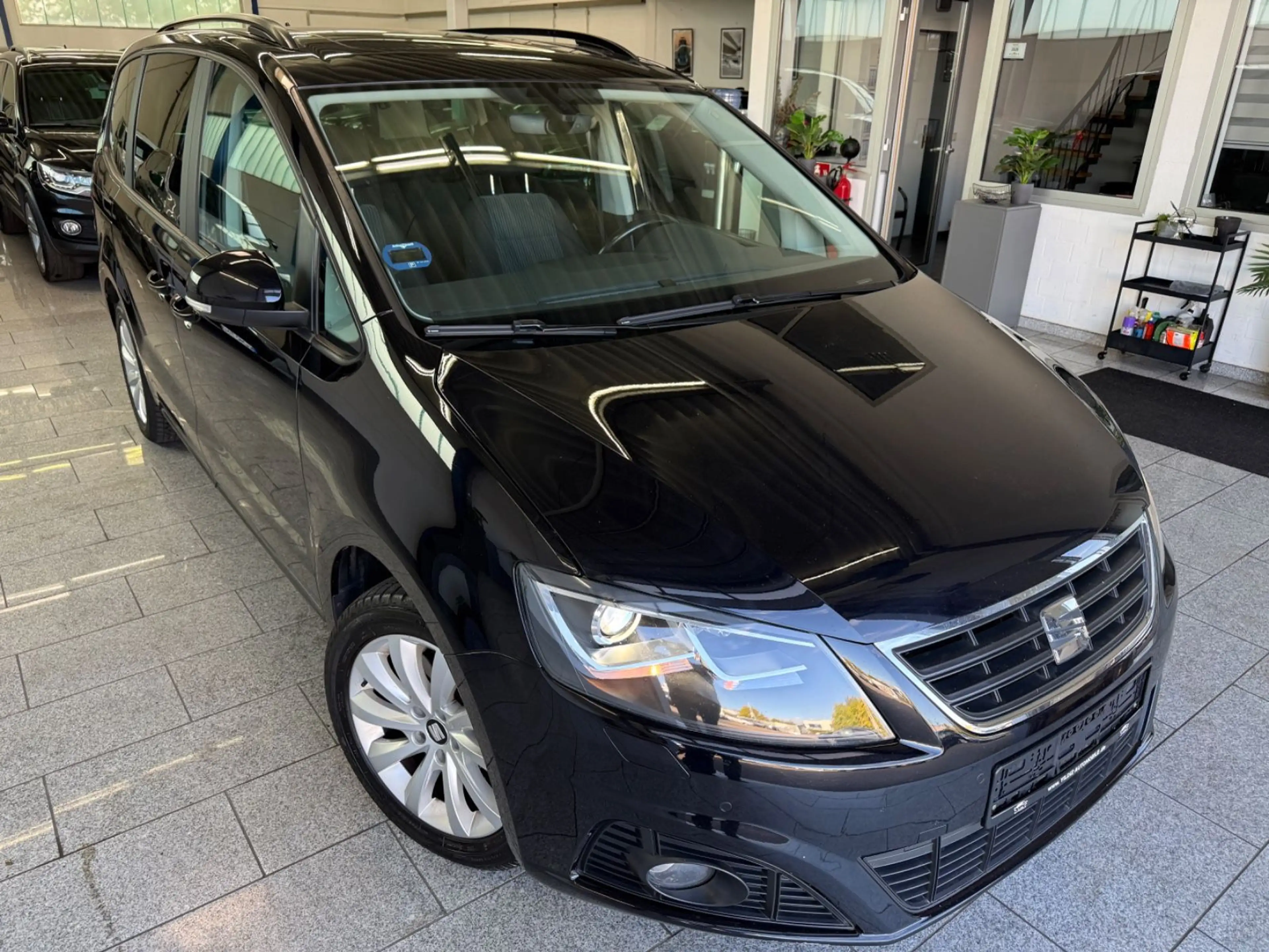 SEAT Alhambra 2.0 TDI*7-STZ*AUT*Bi-XN*NAV*CAM*ZHNR NE — photo 4