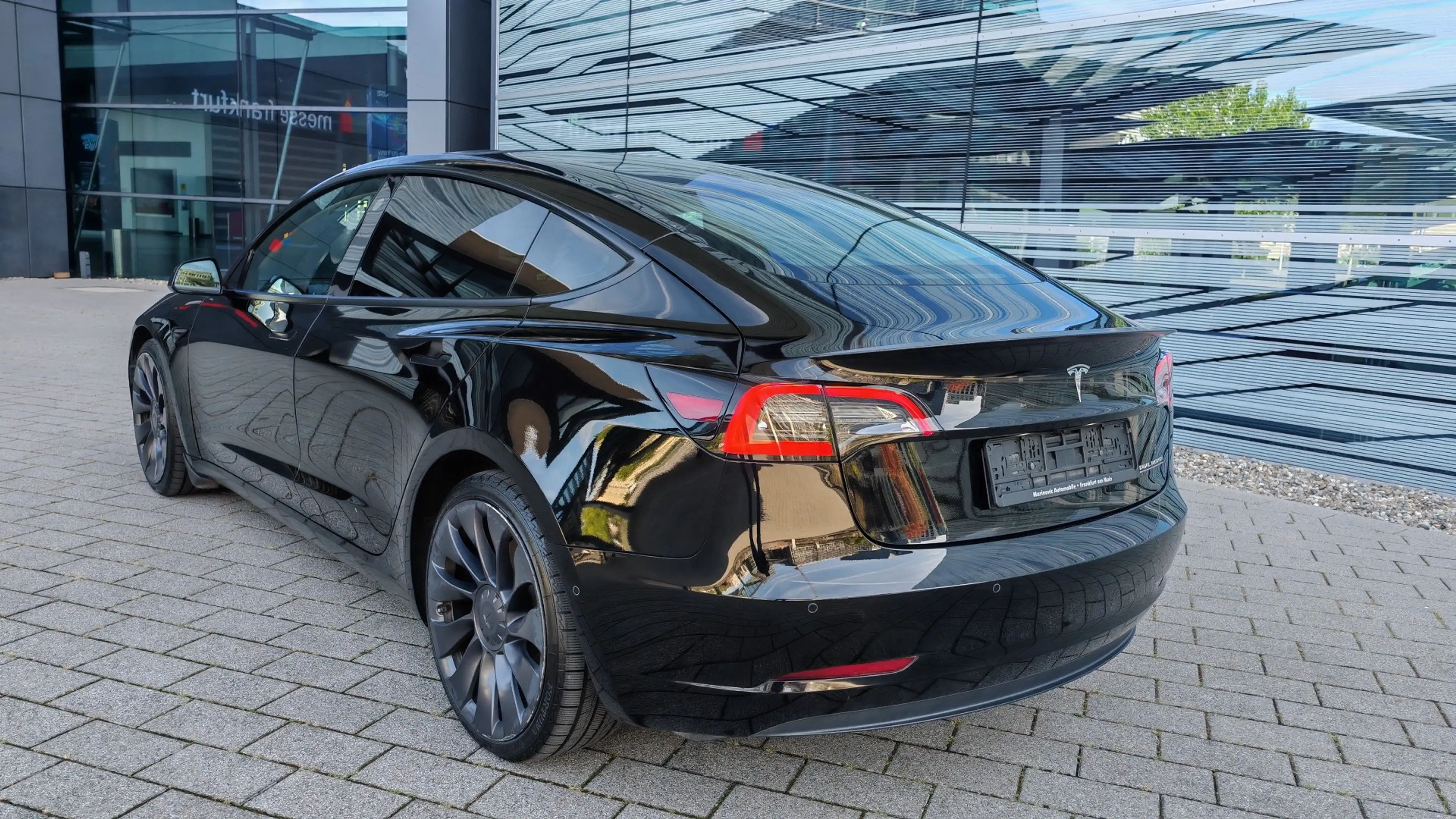Tesla Model 3 Model 3  Allradantrieb Dual Motor Performance — photo 7