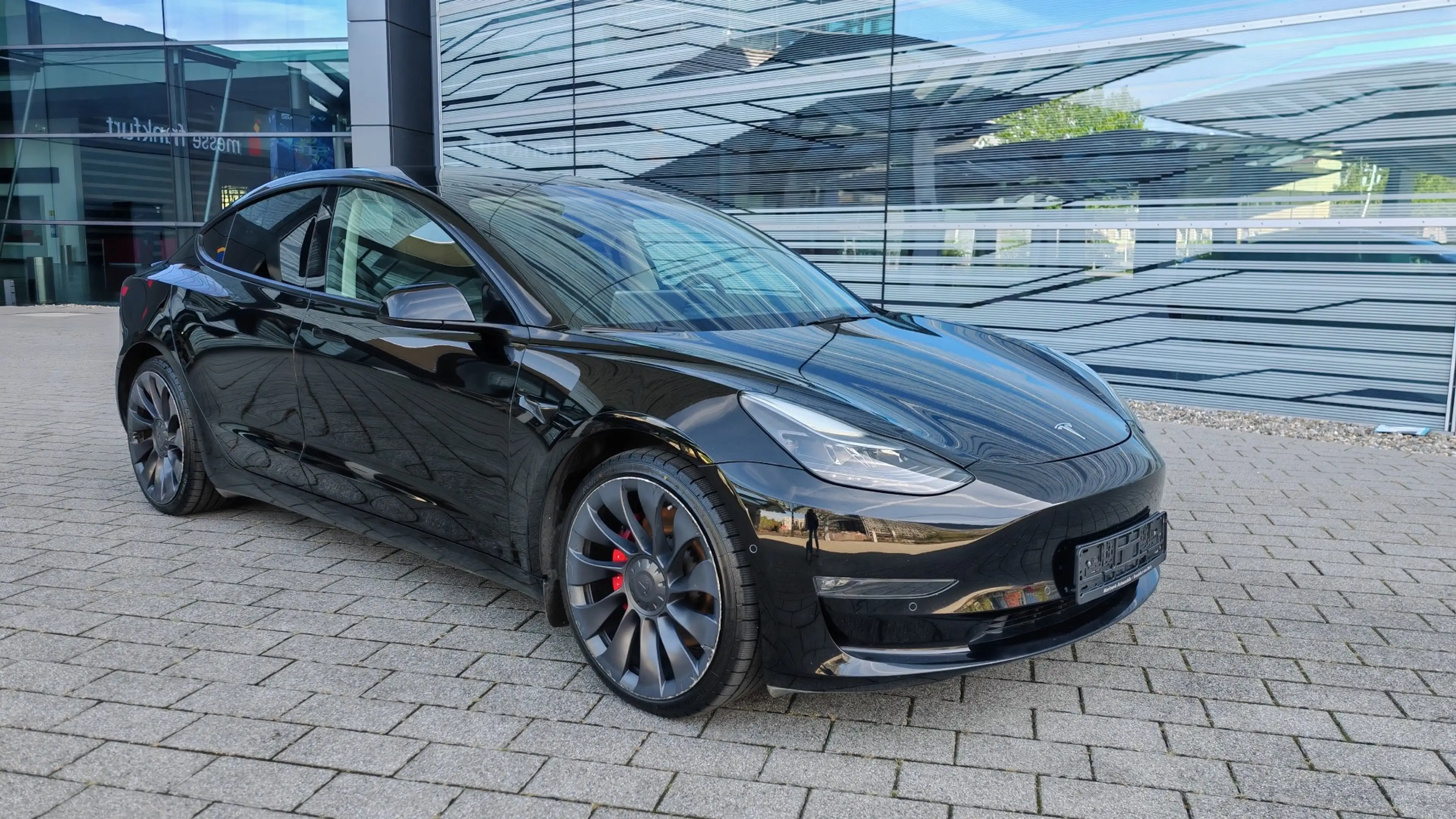 Tesla Model 3 Model 3  Allradantrieb Dual Motor Performance — photo 10