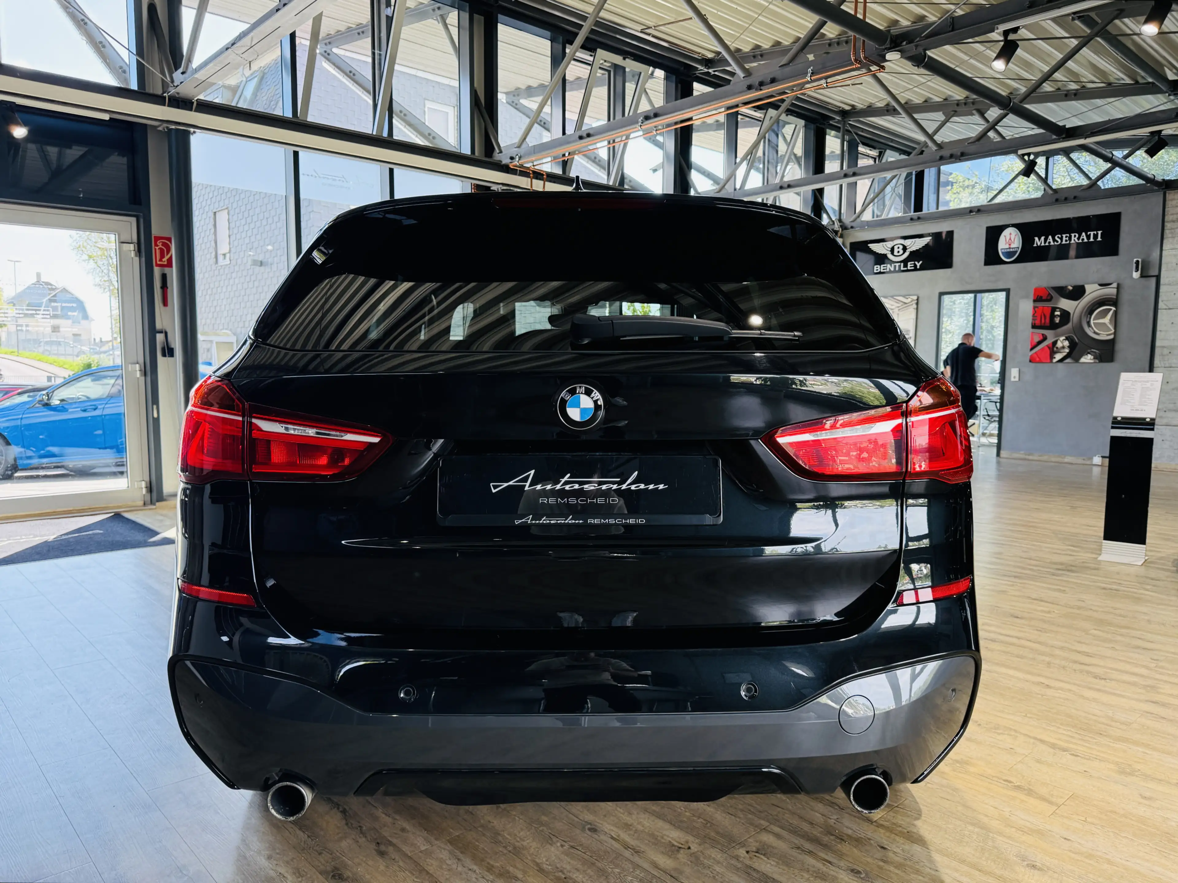 BMW X1 xDrive 20 i M Sport Automatik*NAVI*LED*DDC* — photo 5