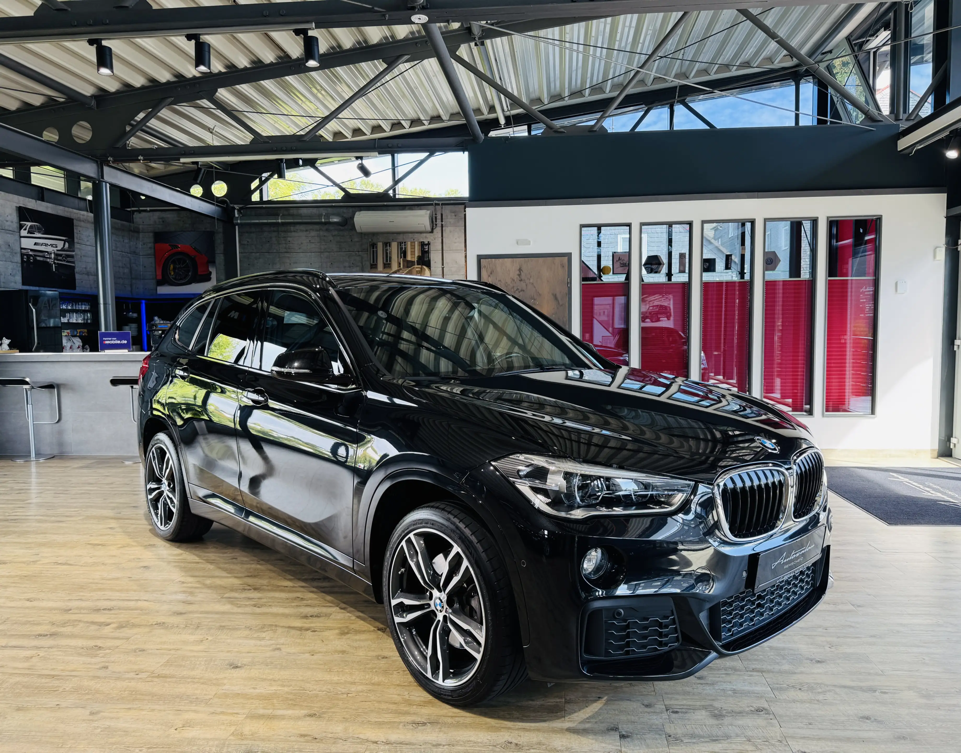BMW X1 xDrive 20 i M Sport Automatik*NAVI*LED*DDC* — photo 8