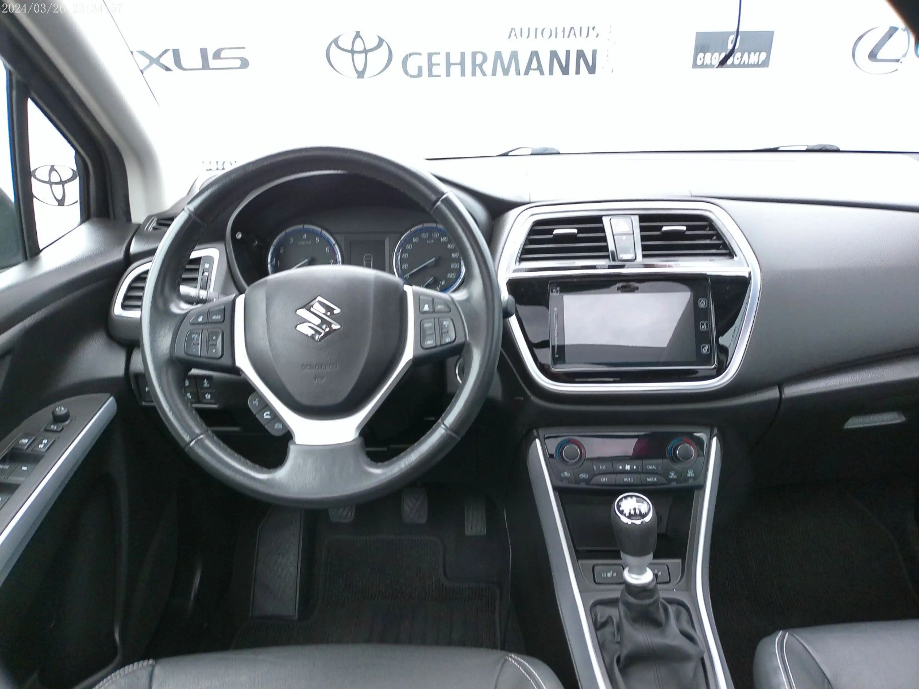 Suzuki SX4 S-Cross Club*CarPlay* — photo 8