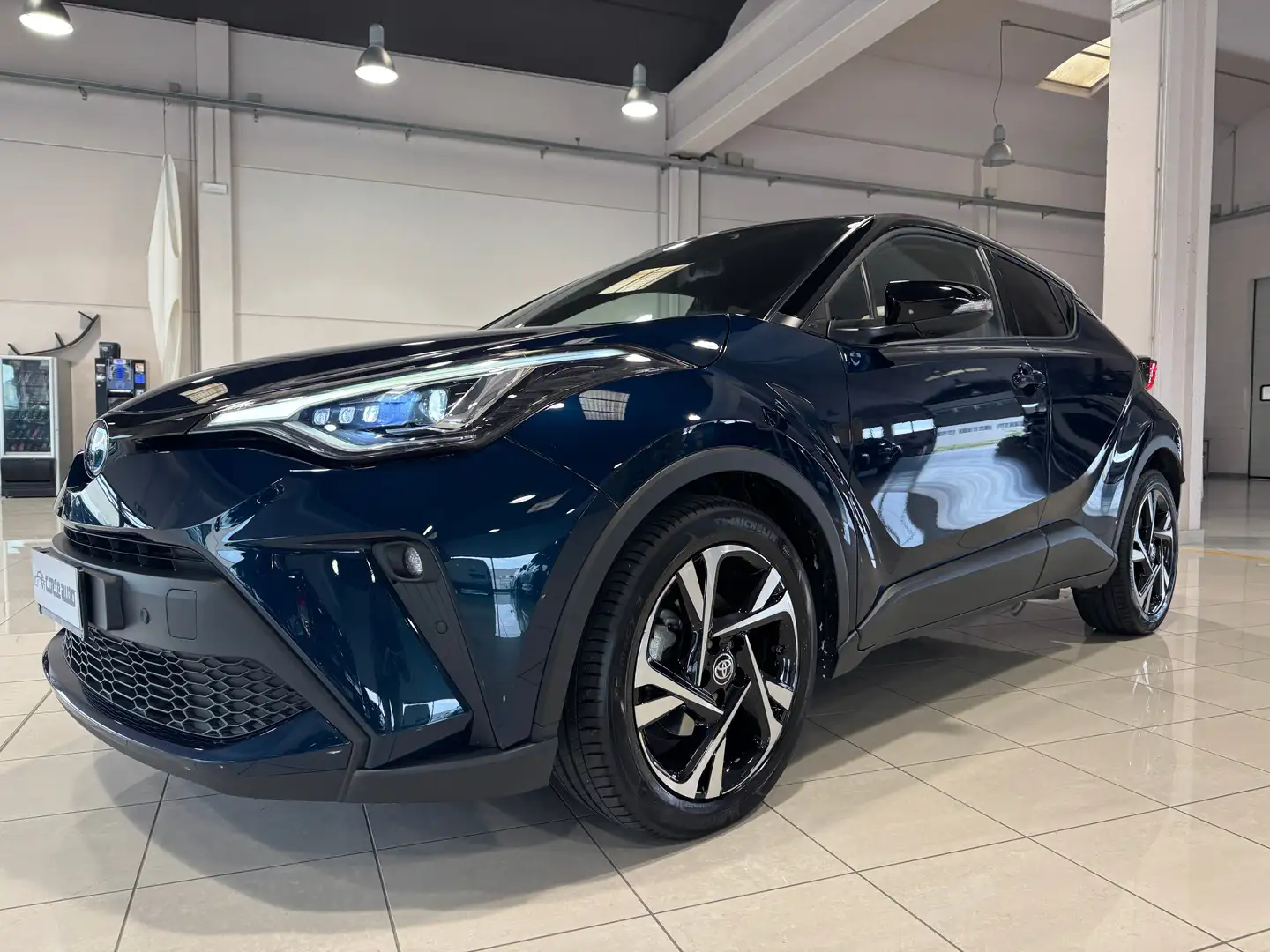 Toyota C-HR 2.0 Hybrid E-CVT Trend PRONTA PREZZO REALE Blu/Azzurro - 1