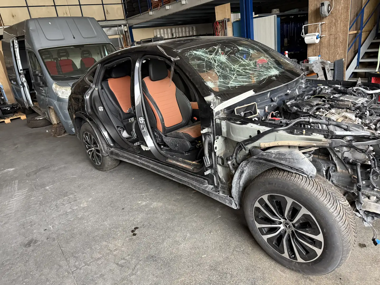 Mercedes-Benz GLC 220 Coupe d Premium 4matic auto - 2