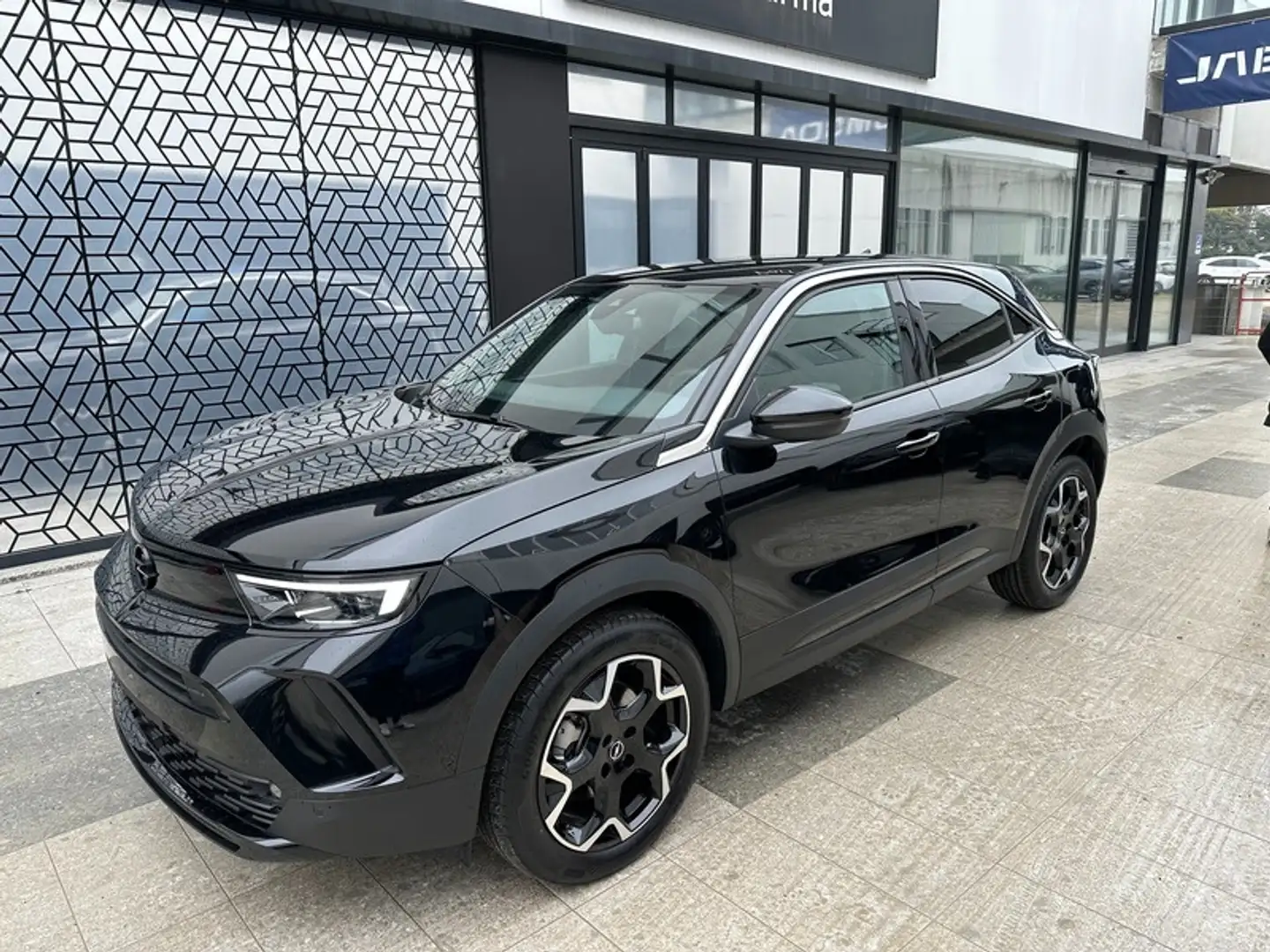 Opel Mokka 1.2 Hybrid Ultimate Schwarz - 1